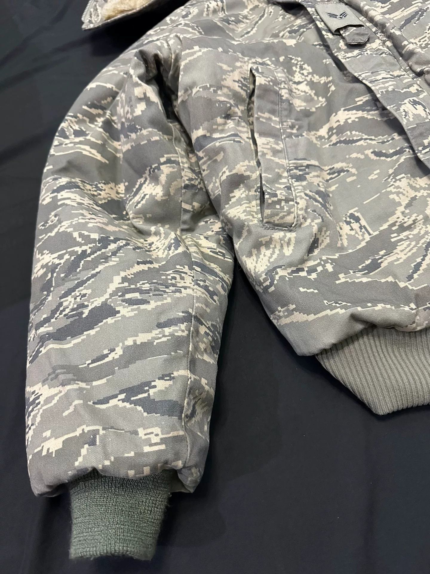 Vintage Vintage Military N2B Camo Bomber Size US M / EU 48-50 / 2 - 3 Thumbnail