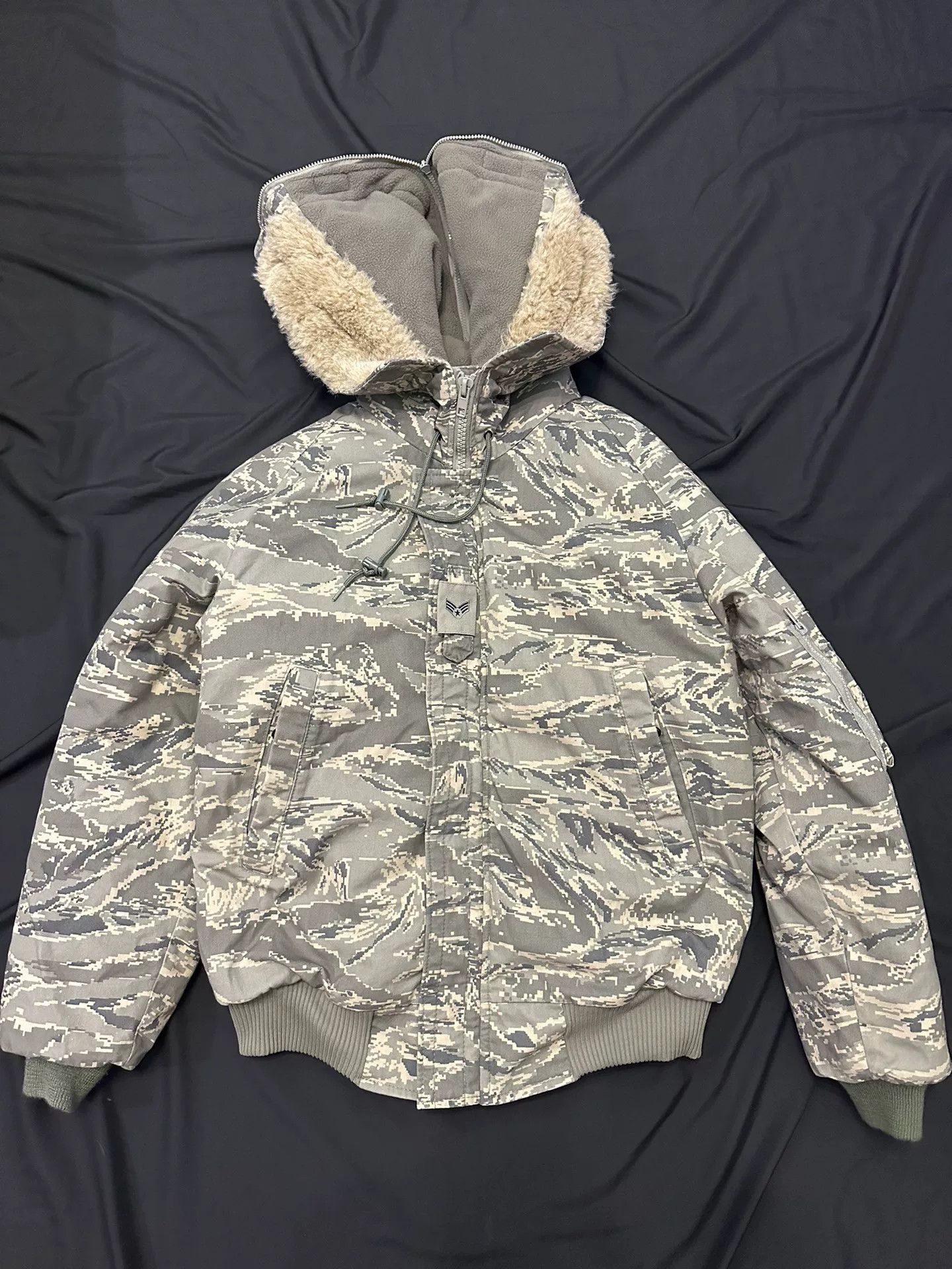 Vintage Vintage Military N2B Camo Bomber Size US M / EU 48-50 / 2 - 6 Thumbnail