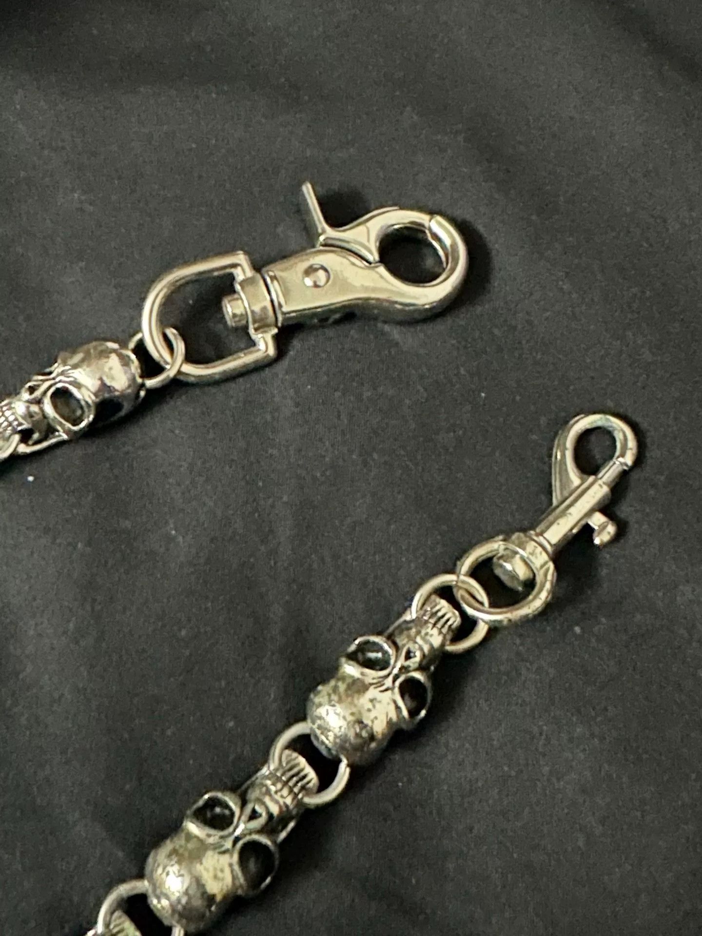 Vintage Vintage 90s Gunmetal Skull Chain Size ONE SIZE - 3 Thumbnail