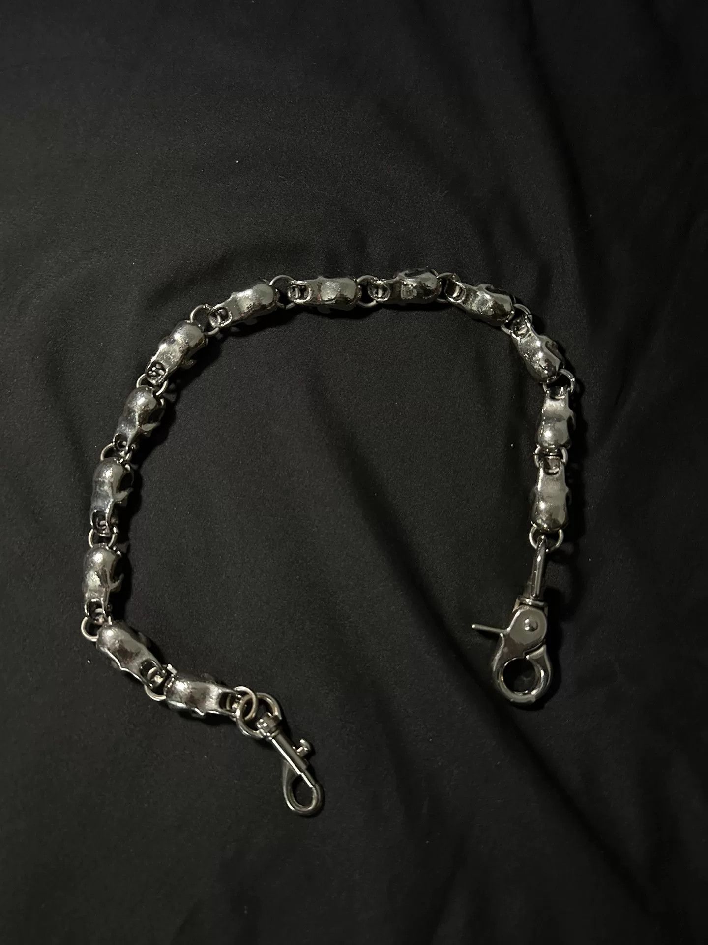 Vintage Vintage 90s Gunmetal Skull Chain Size ONE SIZE - 6 Thumbnail