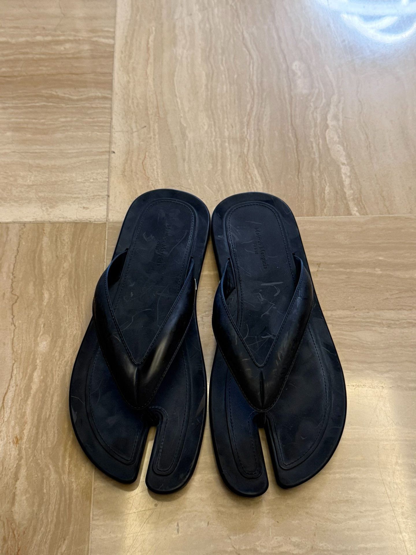 Maison Margiela Maison Margiela Tabi Split-Toe Flip-Flops Size US 6 / IT 36 - 3 Thumbnail