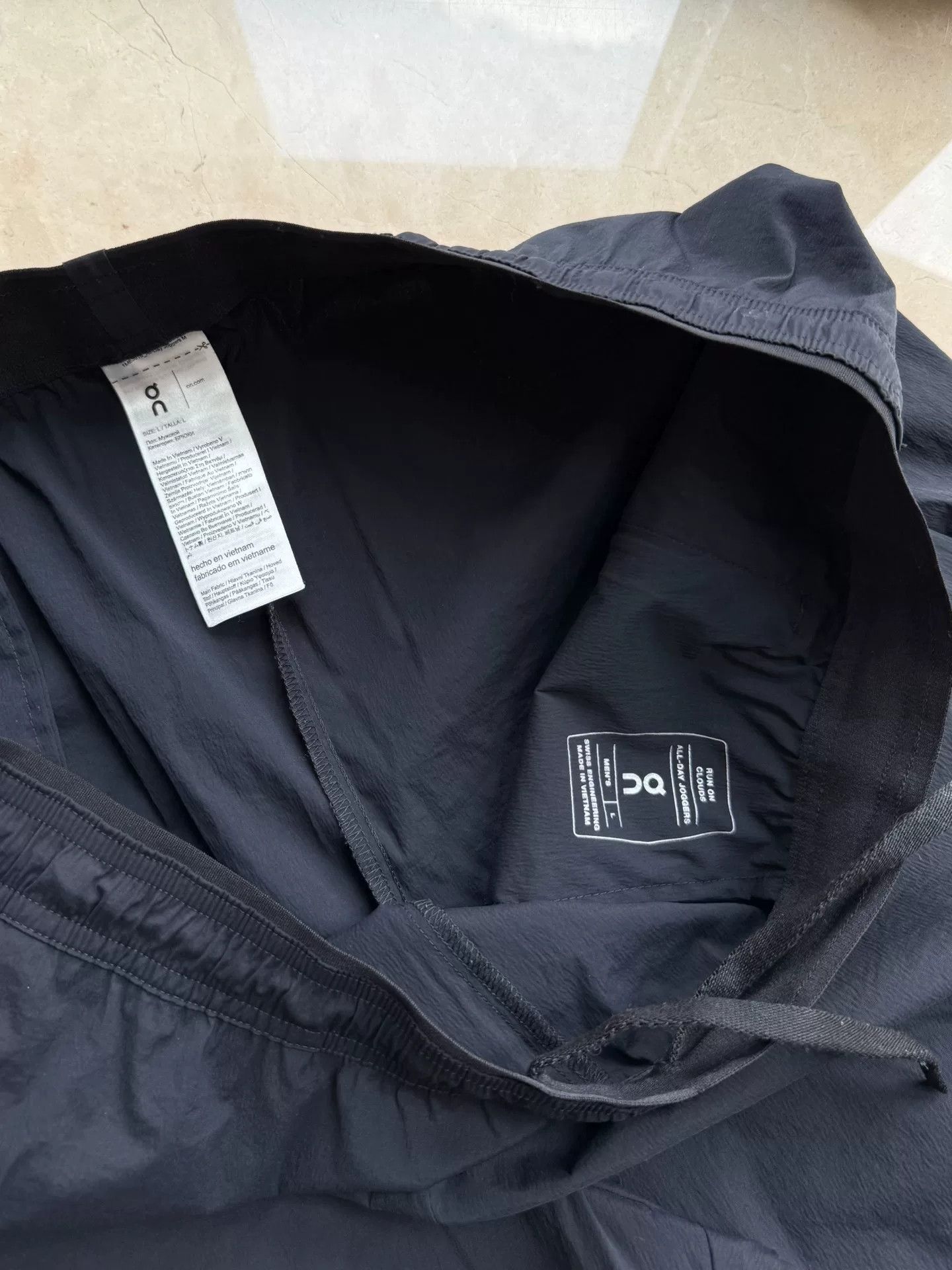 On On All-Day Joggers Men's Pants Size US 28 / EU 44 - 6 Thumbnail