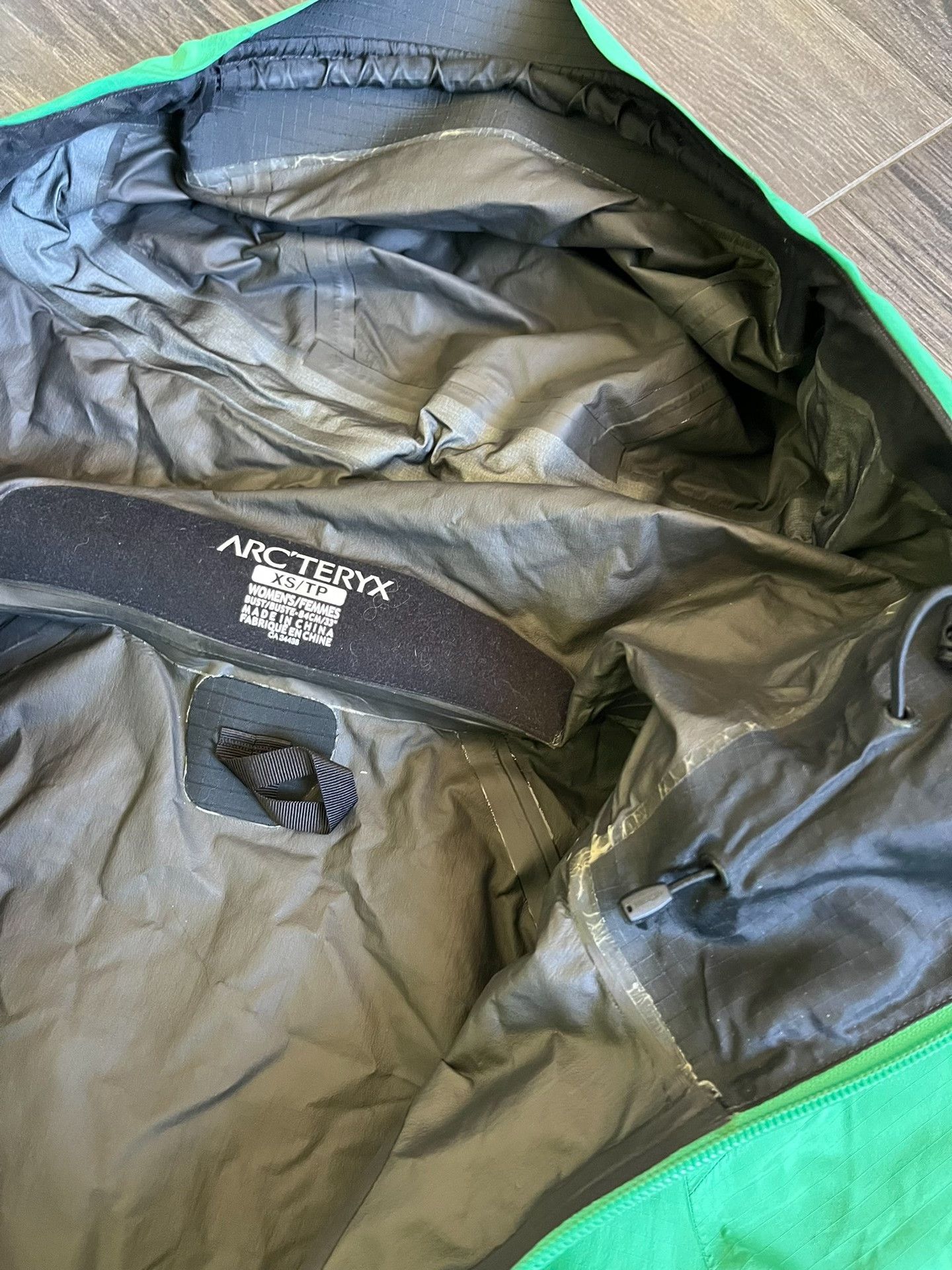 Arc'teryx Arcteryx Beta SL Women's Jacket Size XS / US 0-2 / IT 36-38 - 6 Thumbnail