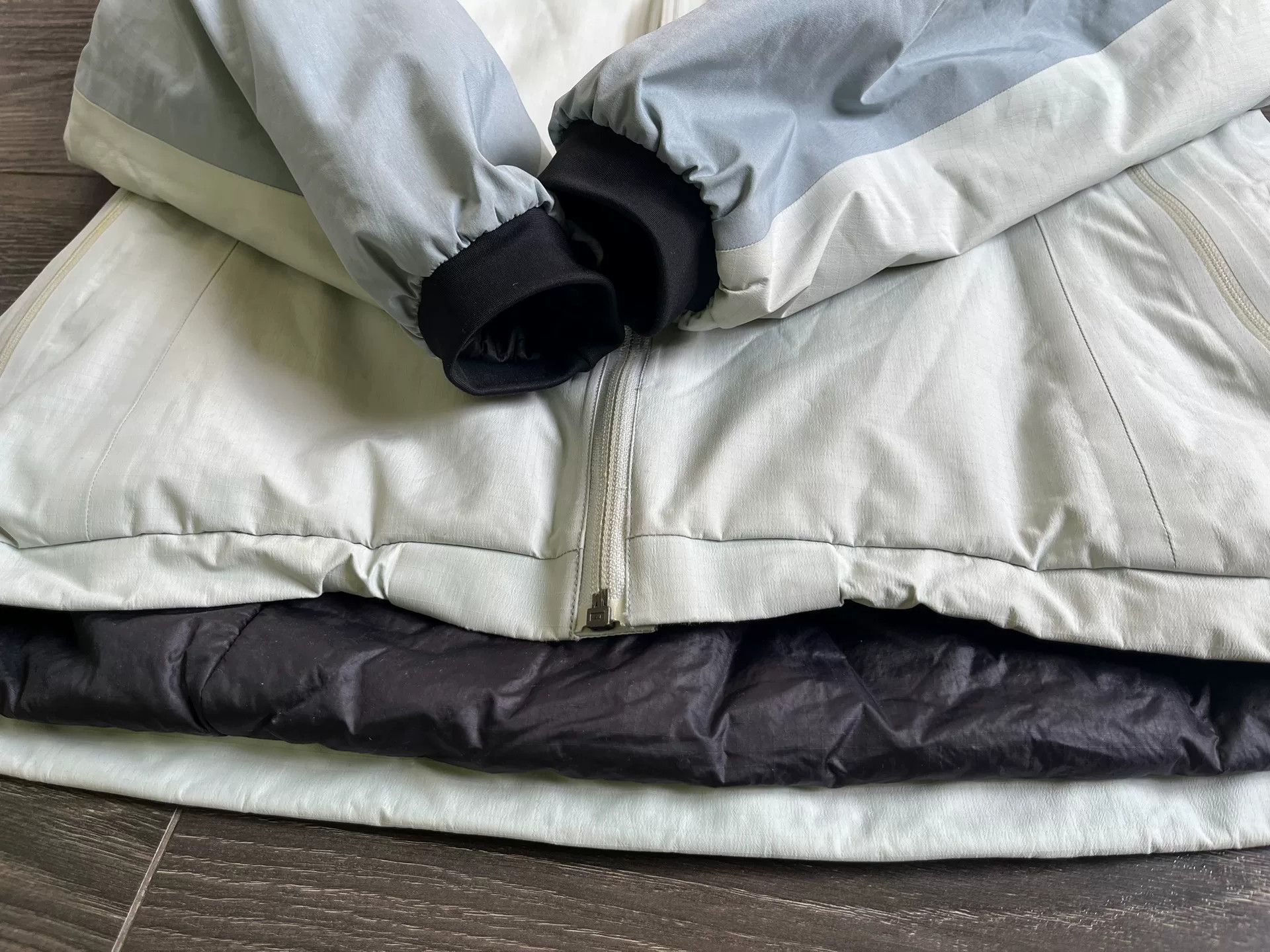 Arc'teryx Arc'teryx Fission SV Women's Ski Jacket Size L / US 10 / IT 46 - 9 Thumbnail