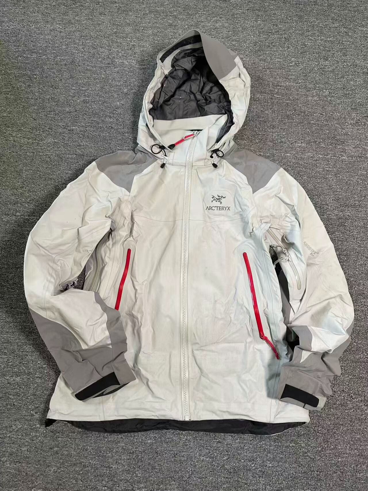 Arc'teryx Arcteryx Beta AR Women's Jacket M Size M / US 6-8 / IT 42-44 - 3 Thumbnail