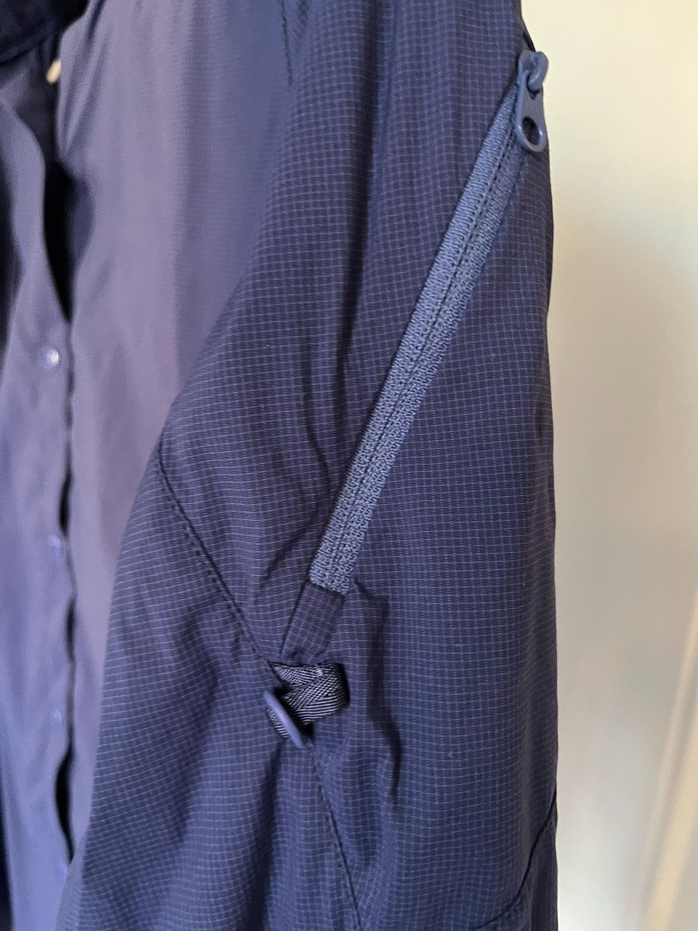 Arc'teryx Arcteryx Women's Discontinued Outdoor Shirt Size S / US 4 / IT 40 - 3 Thumbnail