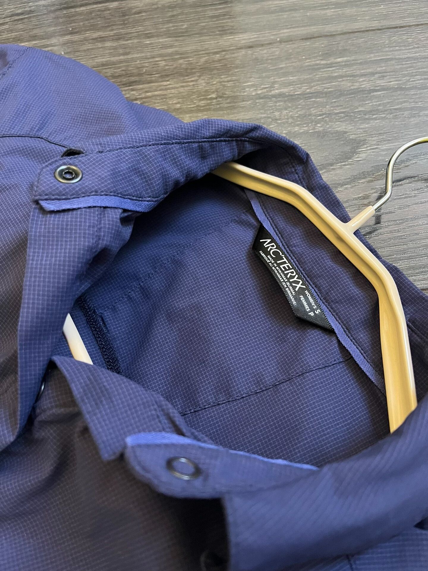 Arc'teryx Arcteryx Women's Discontinued Outdoor Shirt Size S / US 4 / IT 40 - 5 Thumbnail