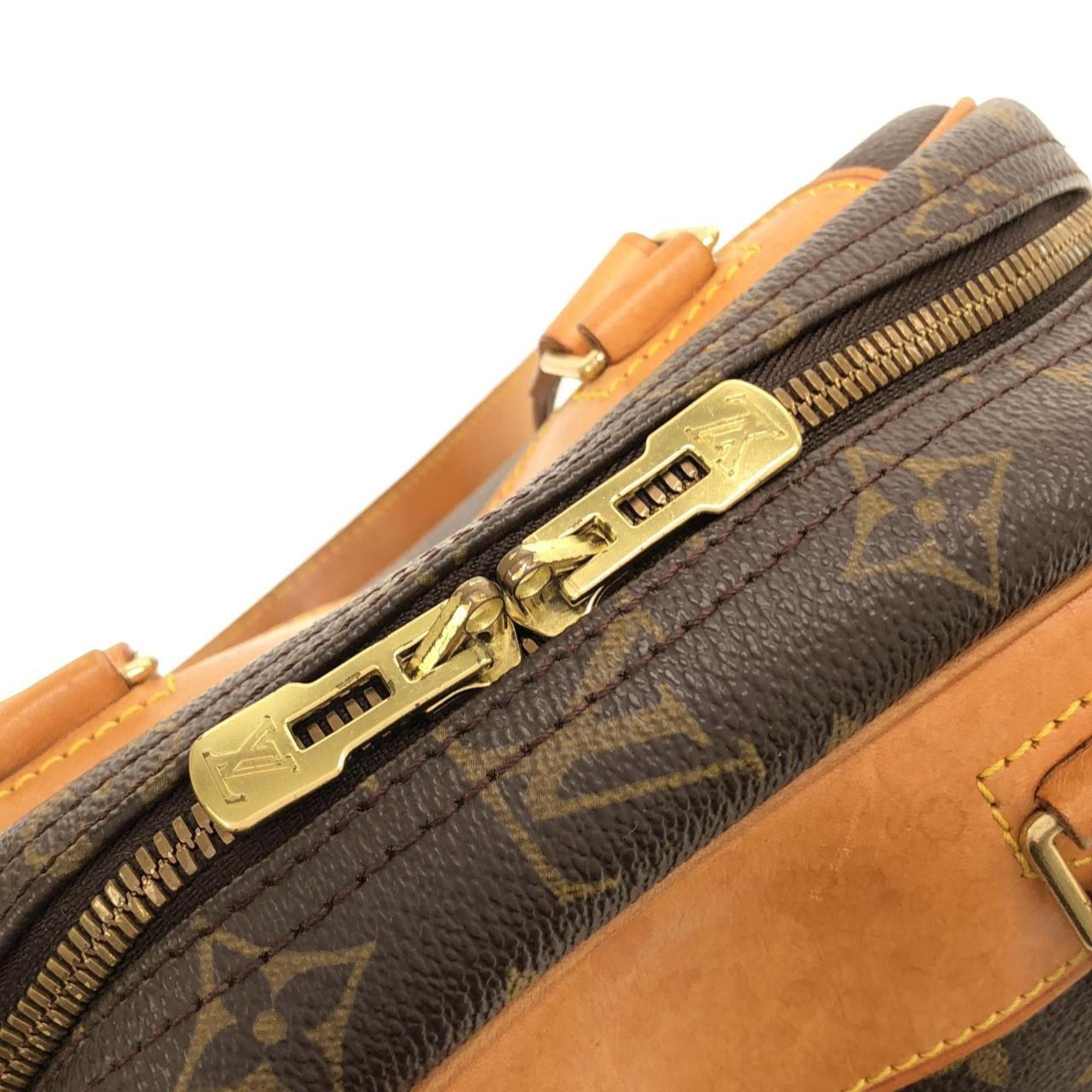 Louis Vuitton Louis Vuitton Monogram Excursion M41450 Handbag Size ONE SIZE - 4 Thumbnail