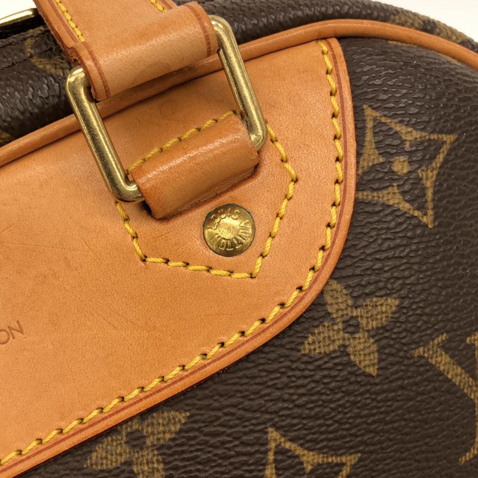 Louis Vuitton Louis Vuitton Monogram Excursion M41450 Handbag Size ONE SIZE - 4 Thumbnail