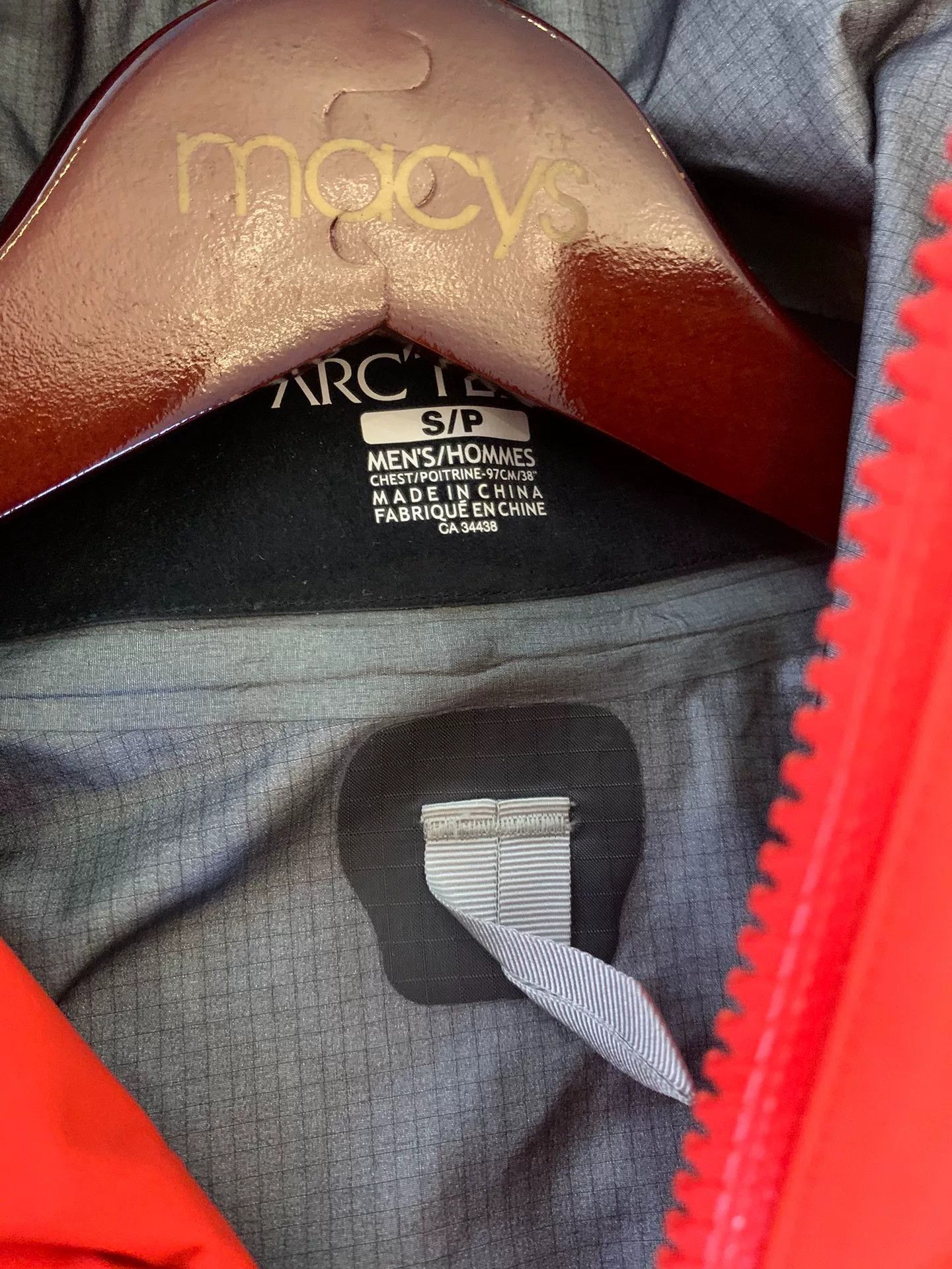 Arc'teryx Arcteryx Theta SVX Gore-Tex Pro Jacket Size US M / EU 48-50 / 2 - 8 Thumbnail