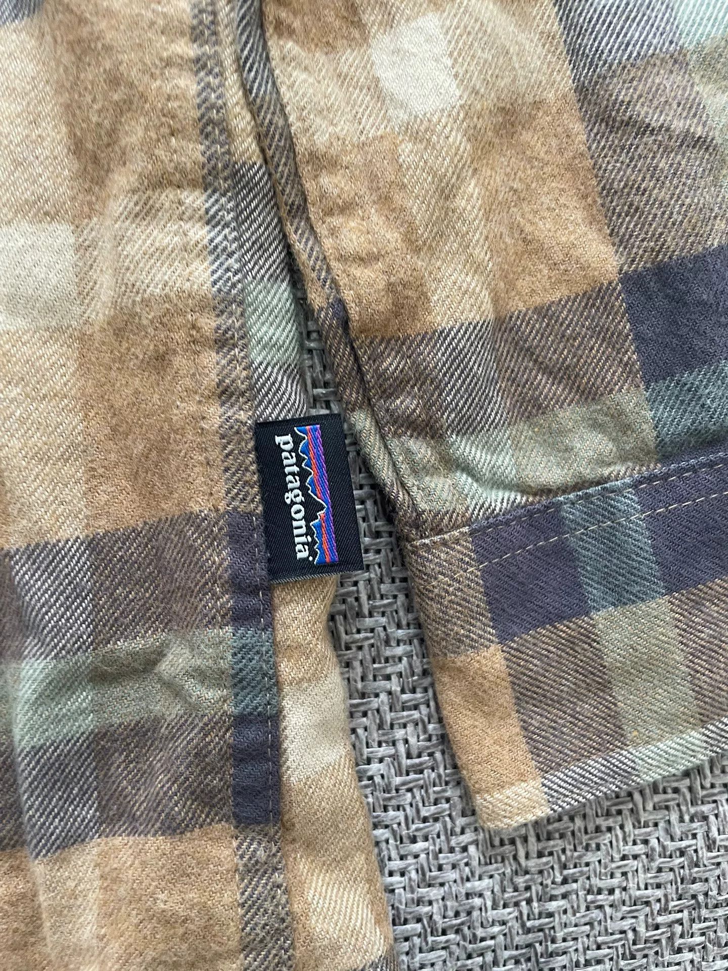 Patagonia Patagonia Men's Fjord Flannel Shirt Size US S / EU 44-46 / 1 - 2 Thumbnail