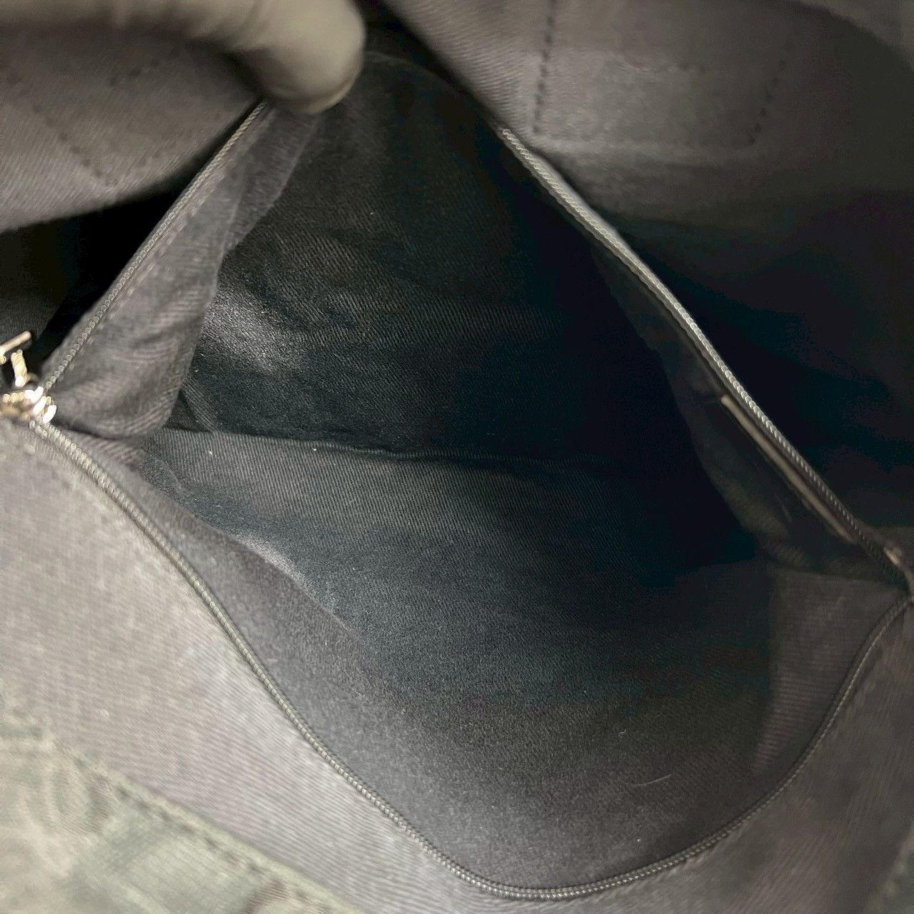 Loewe Loewe Loewe Anagram Logo Canvas Leather Handbag Leather Tote Bag DUTY FREE for USA Size ONE SIZE - 11 Thumbnail