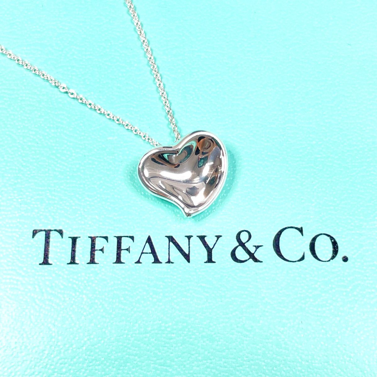 Tiffany & Co. Tiffany & Co. Tiffany & Co. Curved Heart Elsa Peretti Silver 925 Necklace Precious Metal Necklace DUTY FREE for USA Size ONE SIZE - 3 Thumbnail
