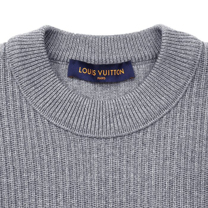 Louis Vuitton Louis Vuitton Louis Vuitton World Logo Jacquard Wool Knit Textile Tops RM192OZJHNH89W DUTY FREE for USA Size ONE SIZE - 8 Thumbnail