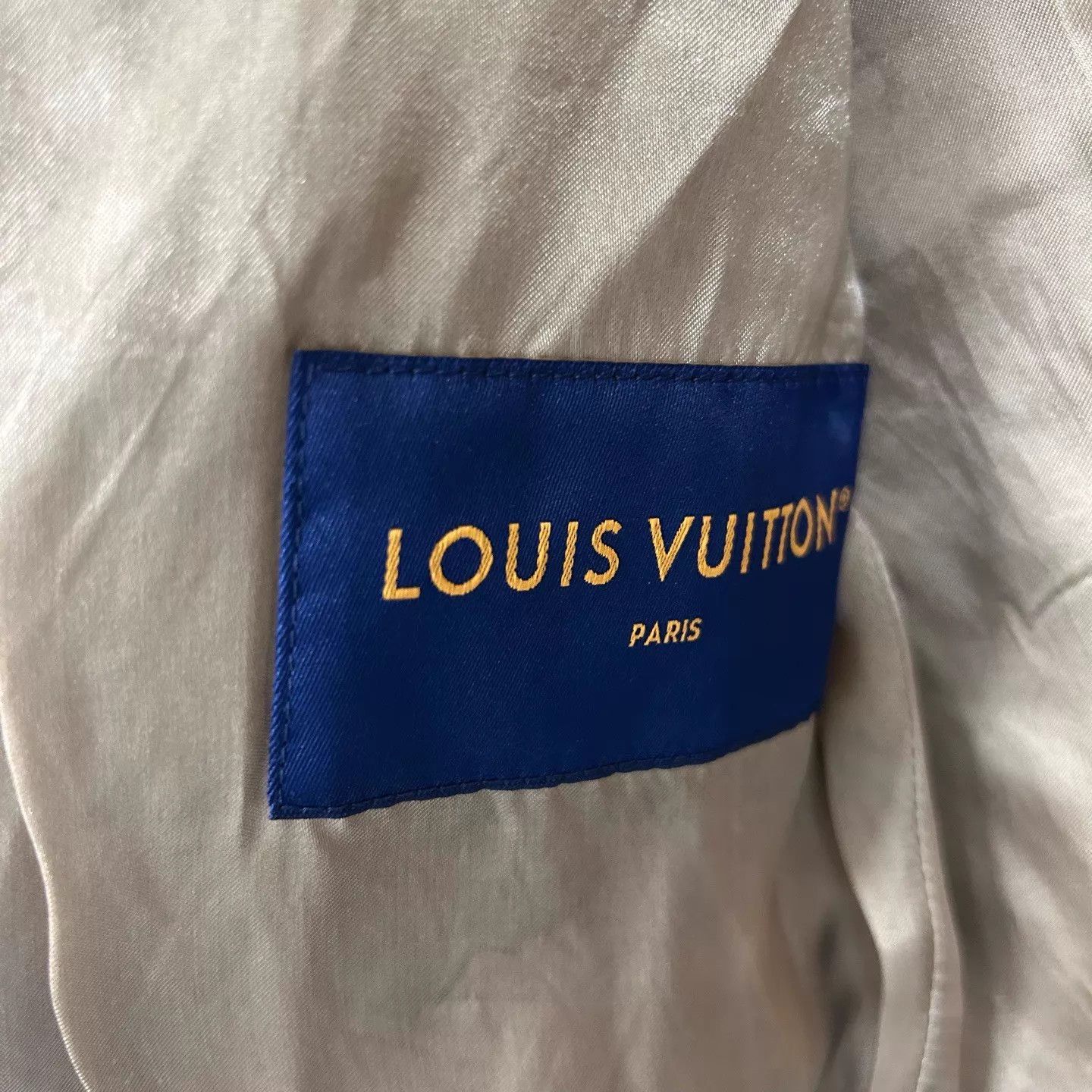 Louis Vuitton Beige Collar Zip-Up Light Jacket Size US S / EU 44-46 / 1 - 4 Thumbnail