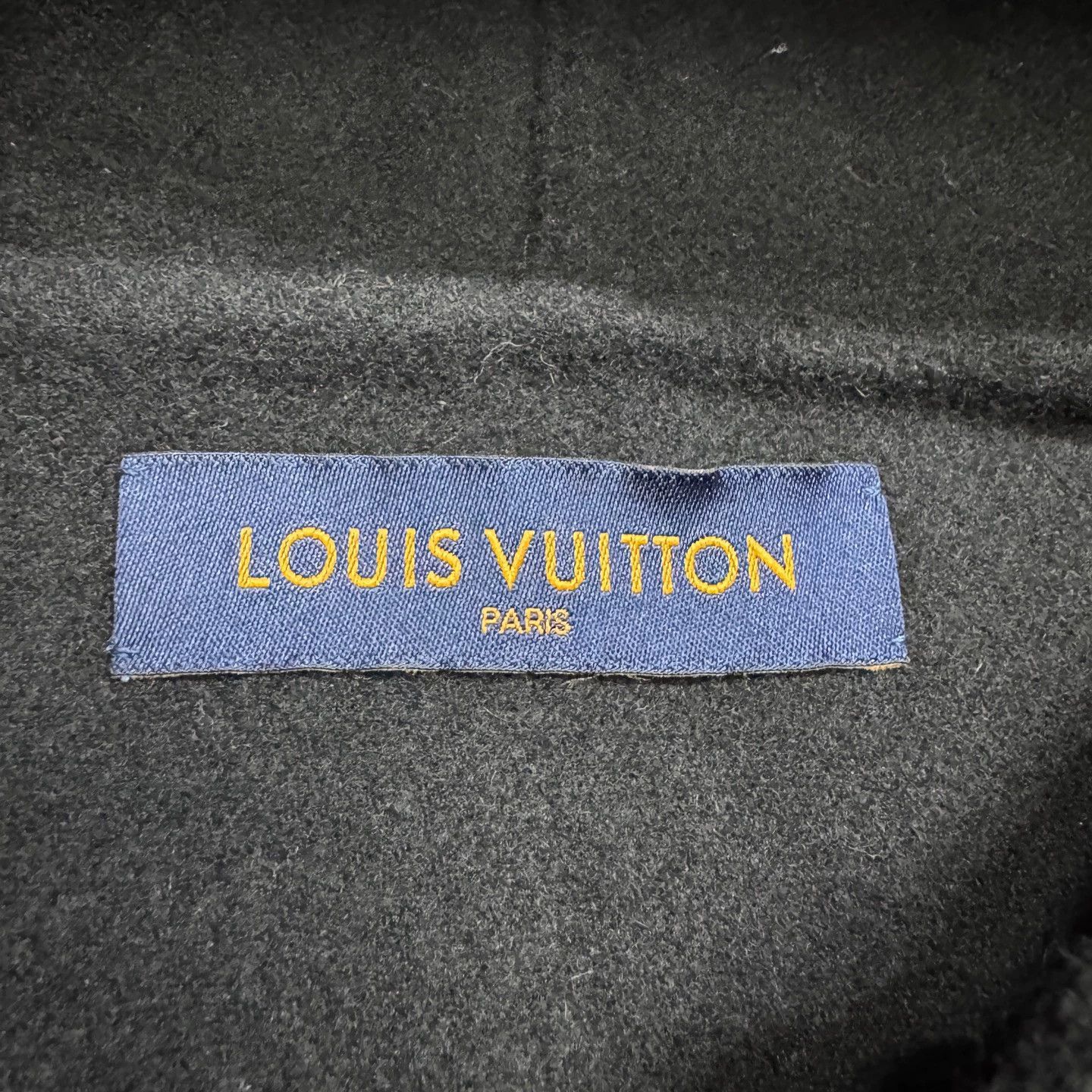 Louis Vuitton Black Hooded Sweatshirt with Front Pocket Size US S / EU 44-46 / 1 - 2 Thumbnail