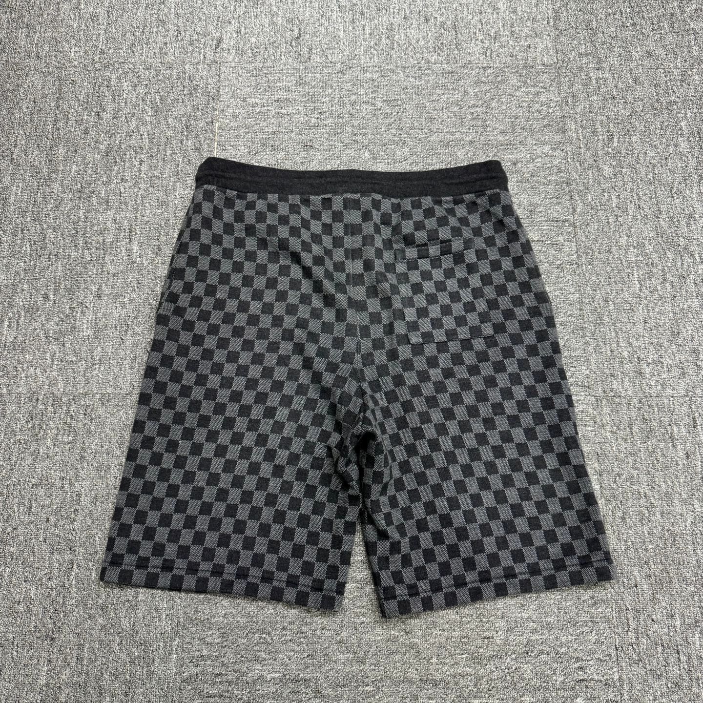 Louis Vuitton Black Checkered Shorts Size 34 Size US 34 / EU 50 - 5 Thumbnail