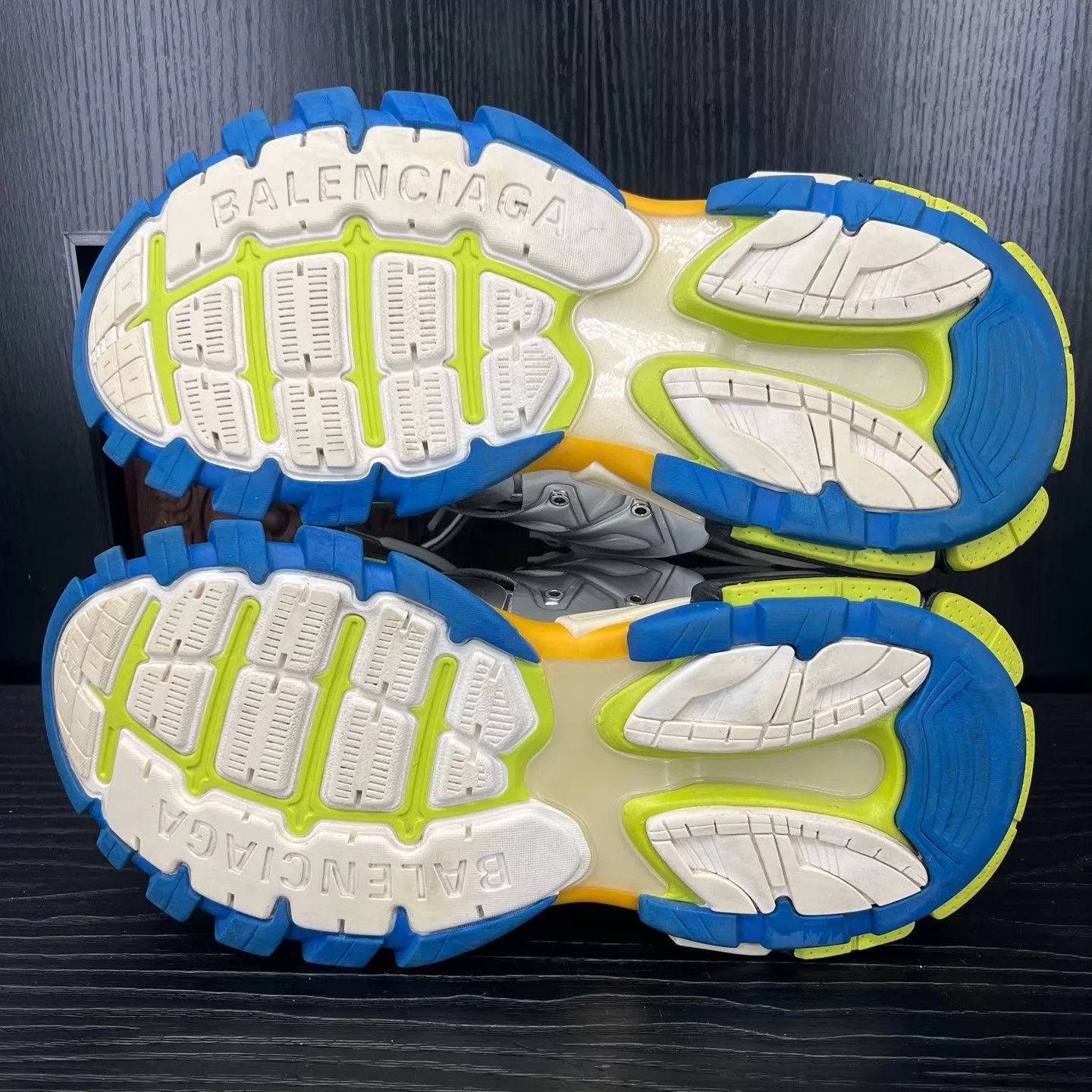 Balenciaga Multi-Color Athletic Sneakers Size 11 Size US 11 / EU 44 - 6 Thumbnail