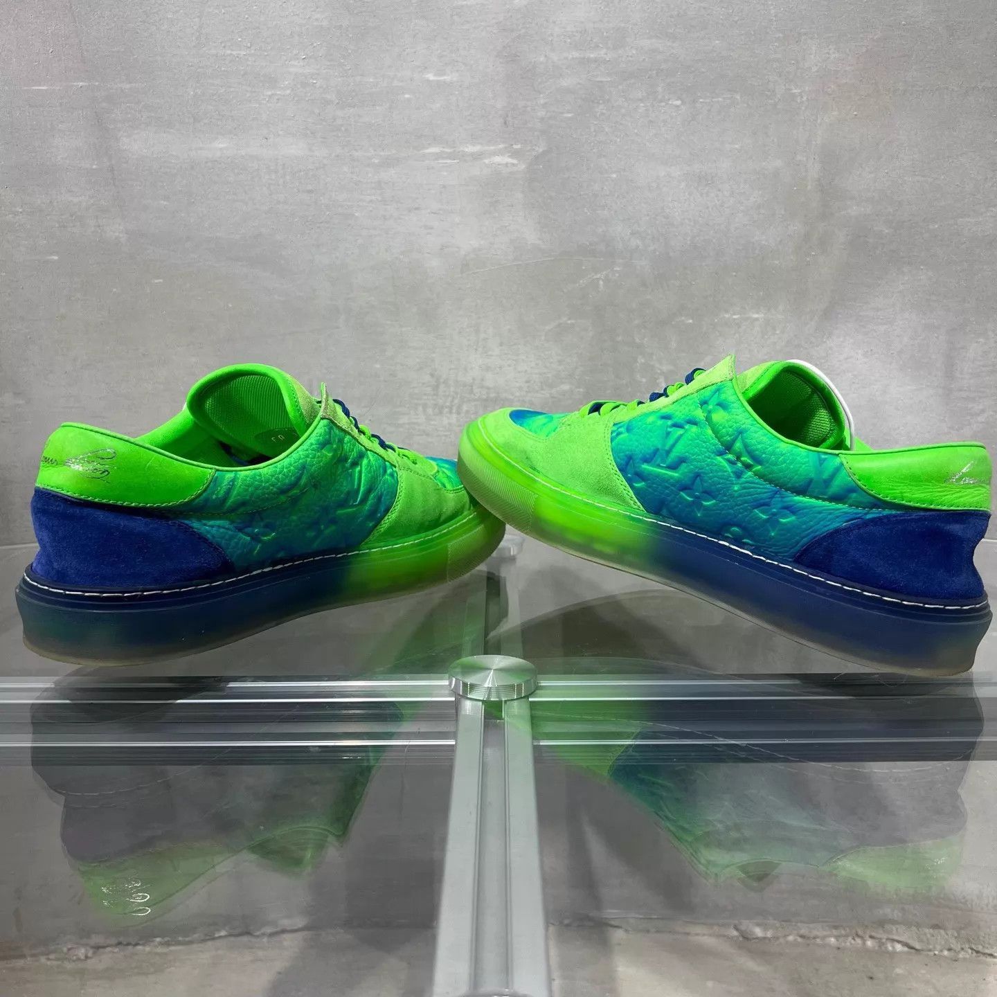 Louis Vuitton Green Low-Top Sneakers Size 10 Size US 10 / EU 43 - 5 Thumbnail