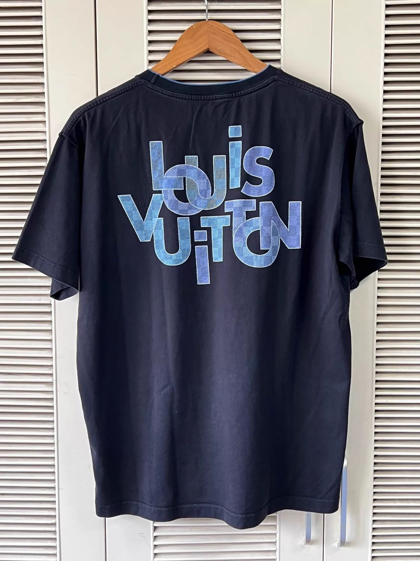 Louis Vuitton Black Short-Sleeve Graphic Tee Size US L / EU 52-54 / 3 - 2 Thumbnail