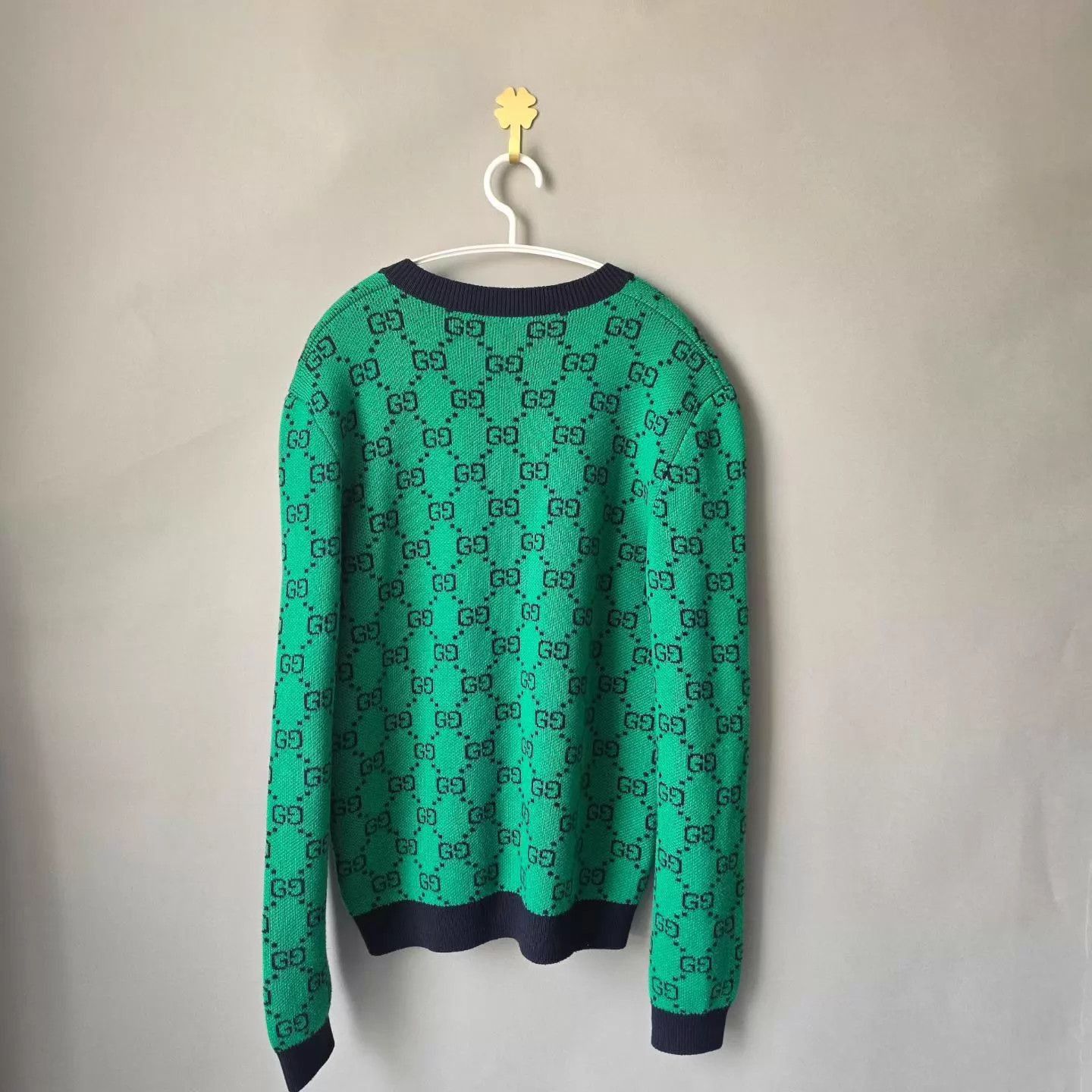 Gucci Green V-Neck Patterned Sweater Size US S / EU 44-46 / 1 - 2 Thumbnail