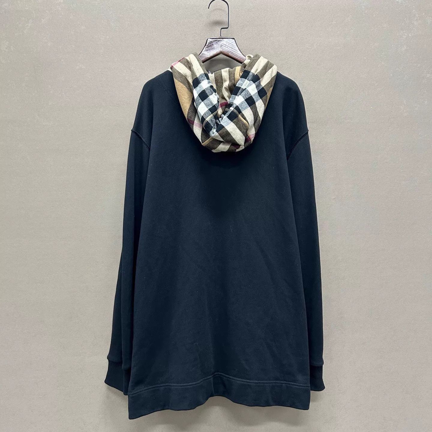 Burberry Black Zip-Up Hoodie with Checkered Lining Size US M / EU 48-50 / 2 - 2 Thumbnail