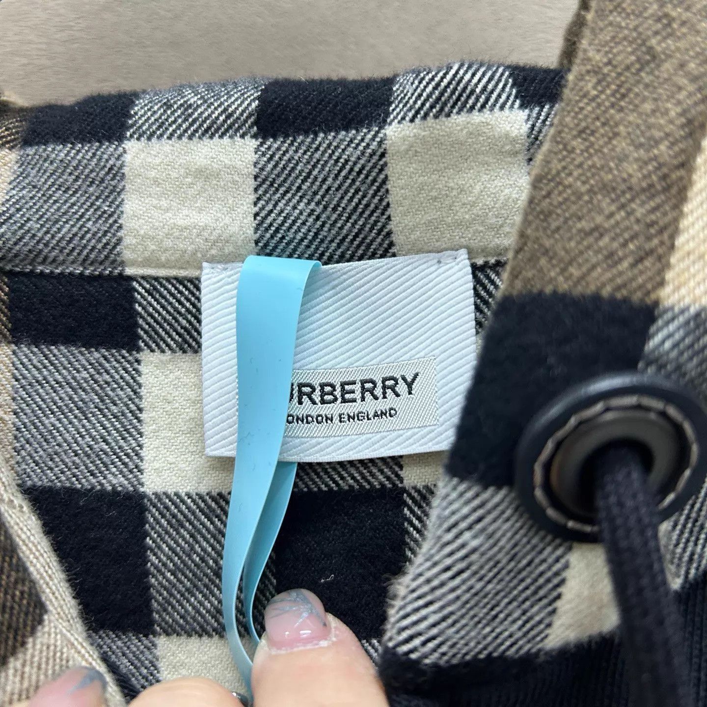 Burberry Black Zip-Up Hoodie with Checkered Lining Size US M / EU 48-50 / 2 - 3 Thumbnail