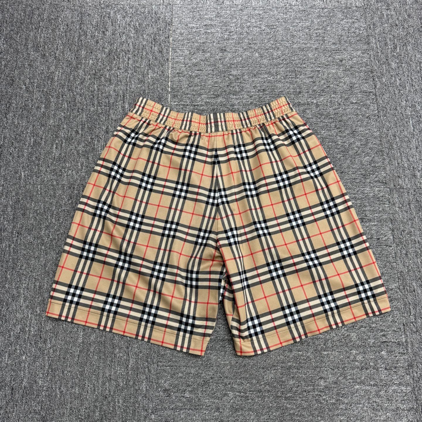 Burberry Beige Checkered Elastic Waist Shorts Size 34 Size US 34 / EU 50 - 5 Thumbnail