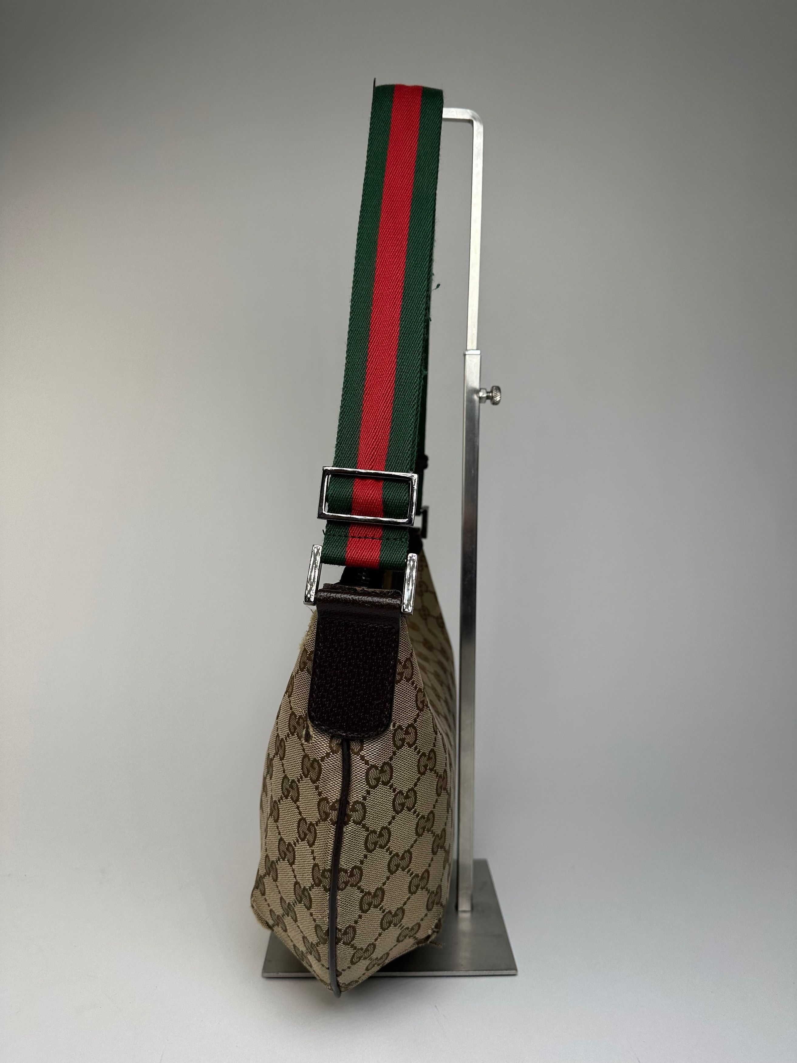 Gucci Vintage Monogram Canvas Croissant Shoulder bag Beige Brown Size ONE SIZE - 10 Thumbnail