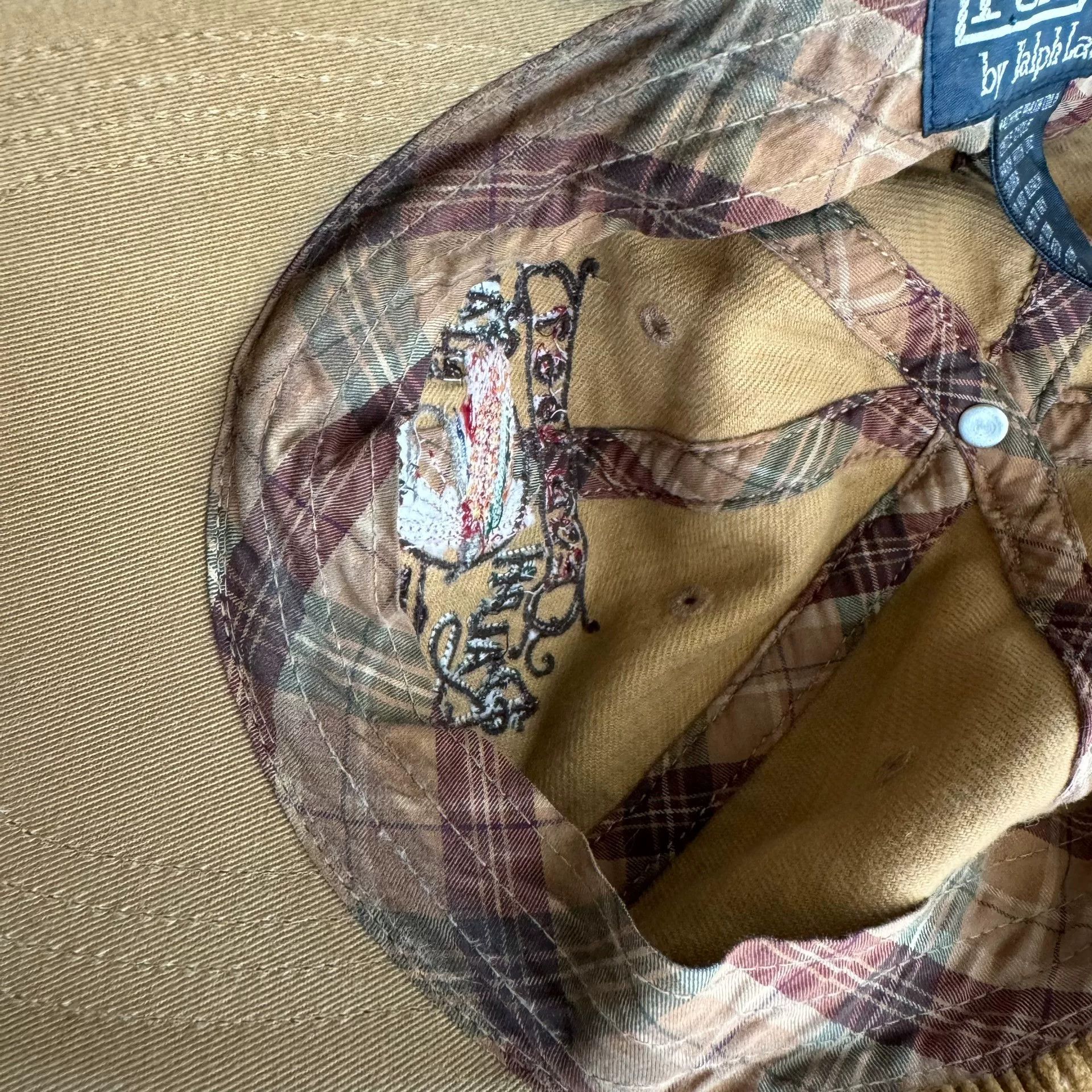Polo Ralph Lauren Ralph Lauren Embroidered Corduroy Leather Brim Cap Size ONE SIZE - 7 Thumbnail
