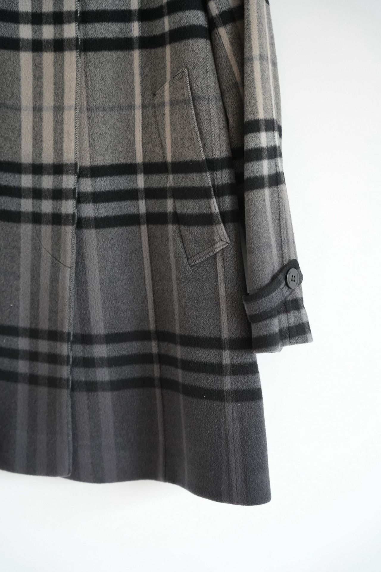 Burberry Burberry Gradient Plaid Wool Trench Size US XXS / EU 40 - 4 Thumbnail