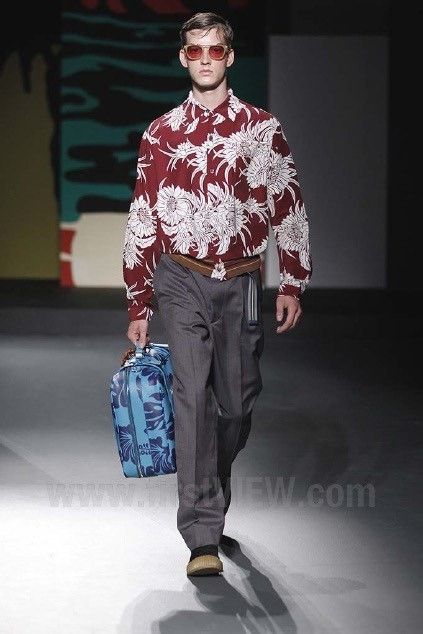 Prada Prada 14ss All-over Floral Shirt Size US M / EU 48-50 / 2 - 5 Thumbnail