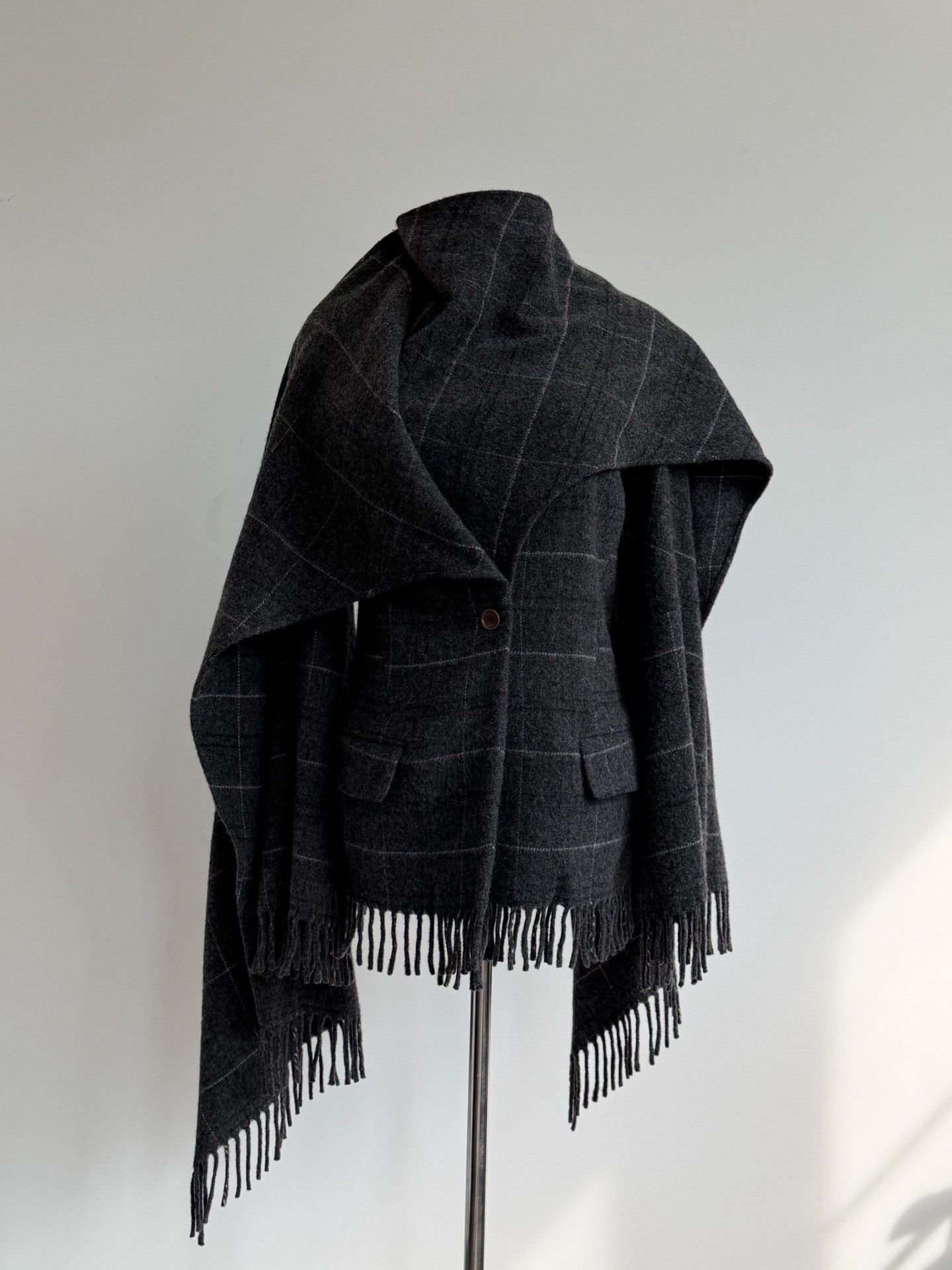 Alexander McQueen Alexander McQueen 1999 AW Overlook Wool Coat Size US XXS / EU 40 - 4 Thumbnail