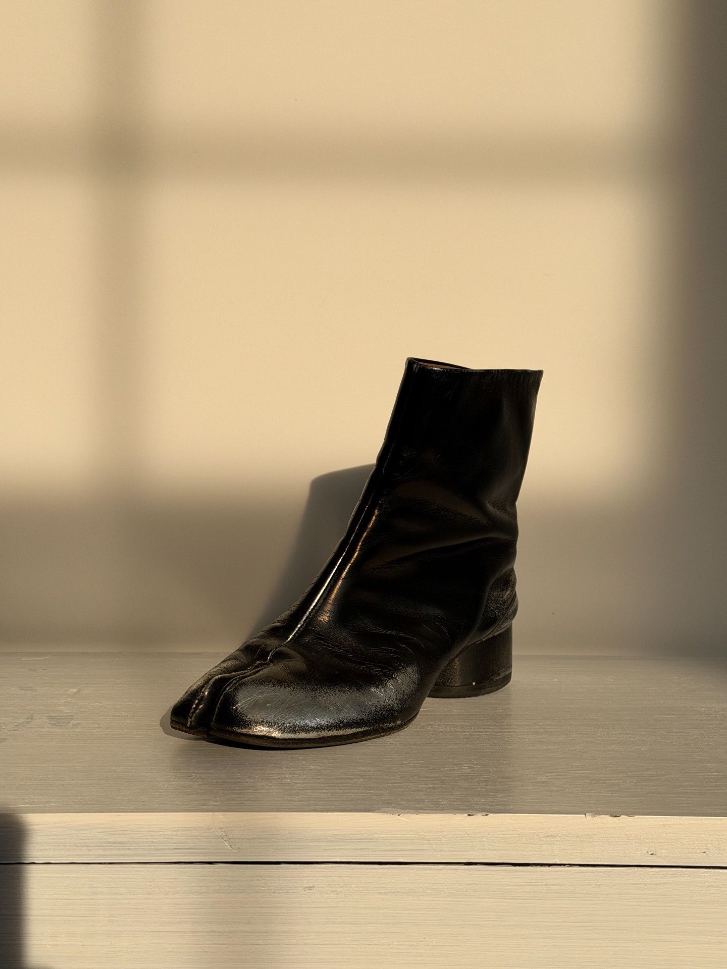 Maison Margiela Maison Margiela Distressed Tabi Boots Size US 7 / IT 37 - 2 Thumbnail