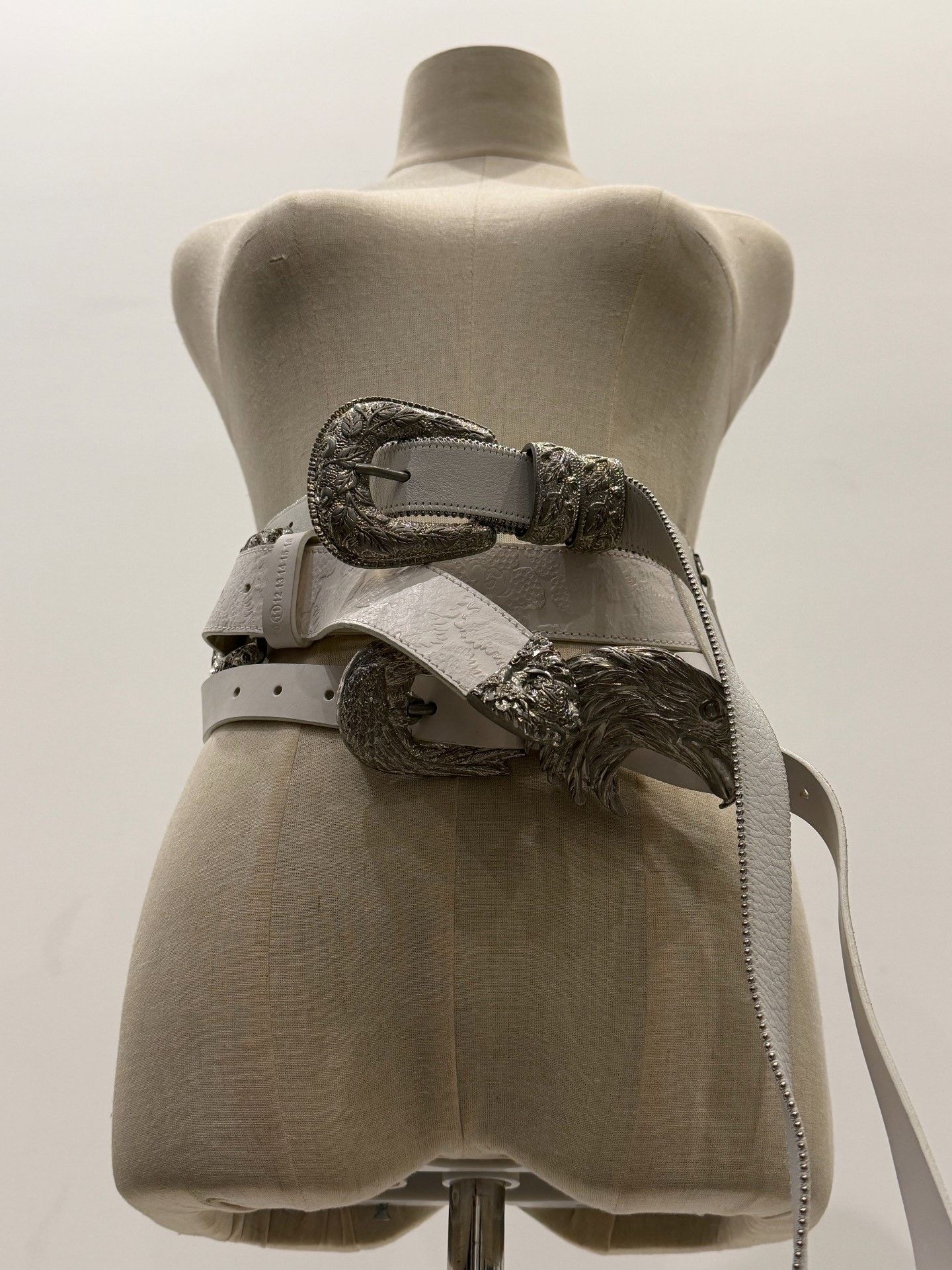 Maison Margiela Maison Margiela Eagle Carved Belt Size ONE SIZE - 2 Thumbnail