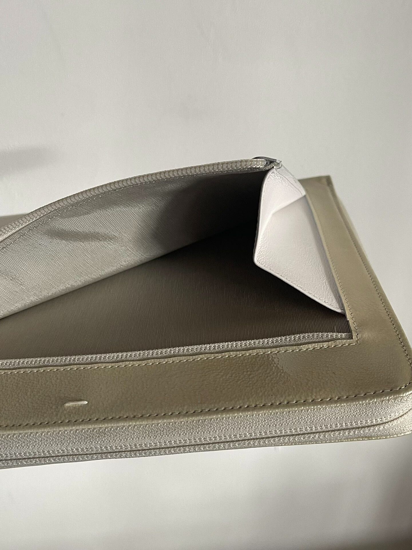 Maison Margiela Maison Martin Margiela White Clutch Size ONE SIZE - 5 Thumbnail