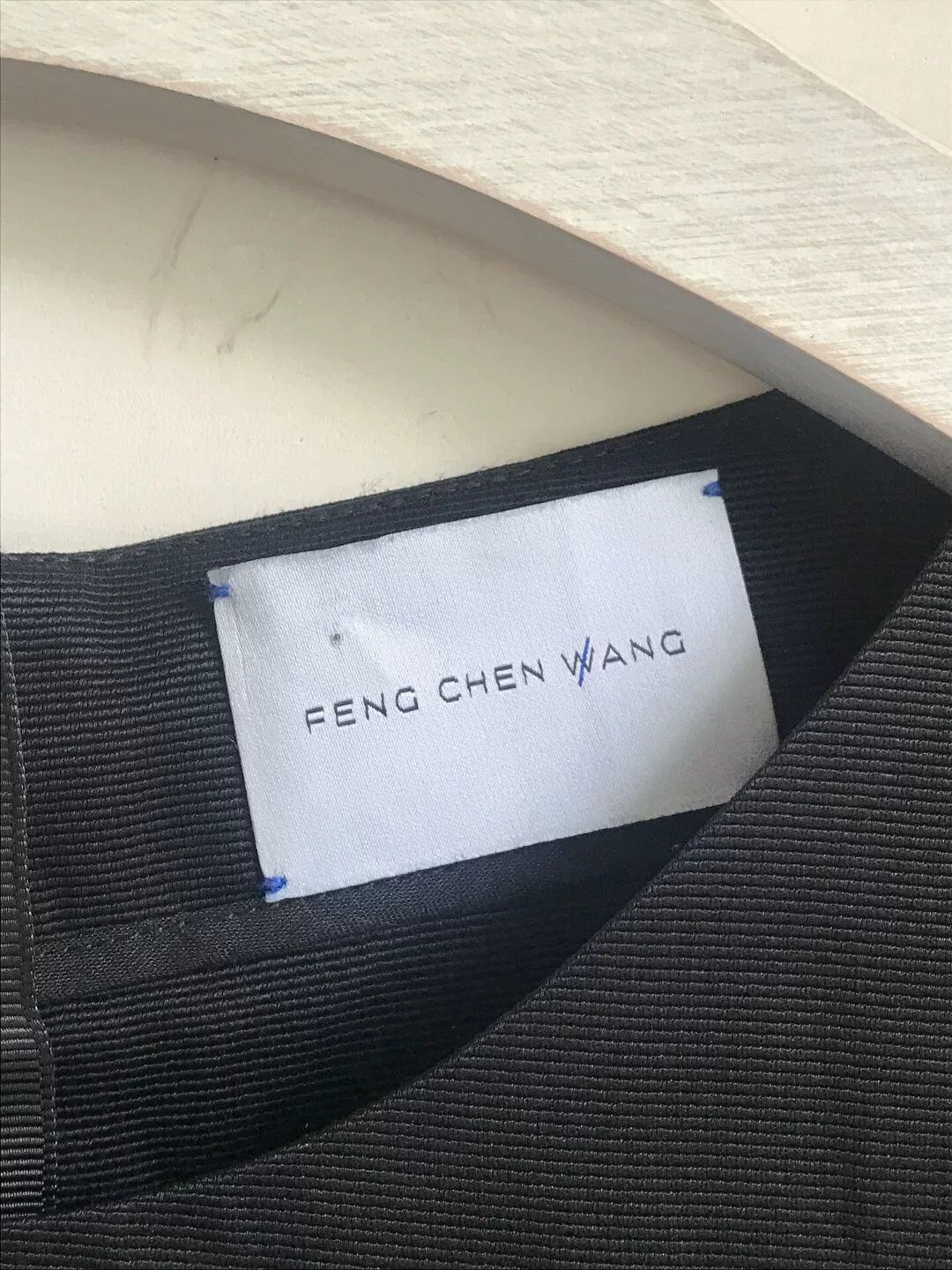 Feng Chen Wang Feng Chen Wang Back Zip Short-Sleeve Size US M / EU 48-50 / 2 - 4 Thumbnail