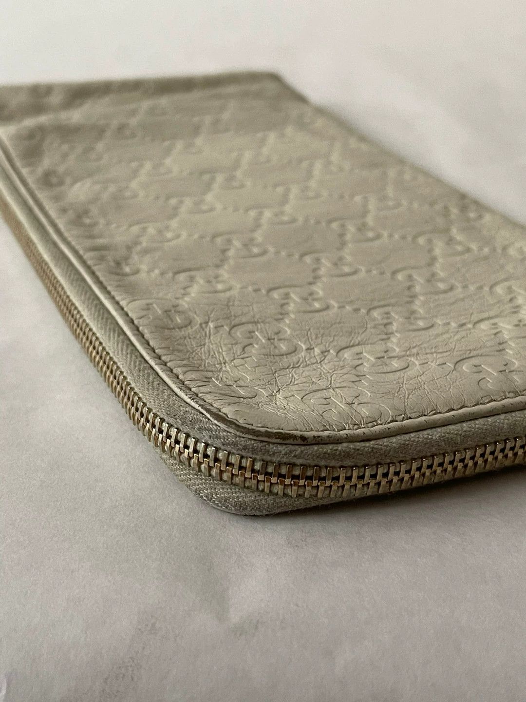 Gucci Gucci Embossed Monogram Multi-Functional Bag Size ONE SIZE - 6 Thumbnail