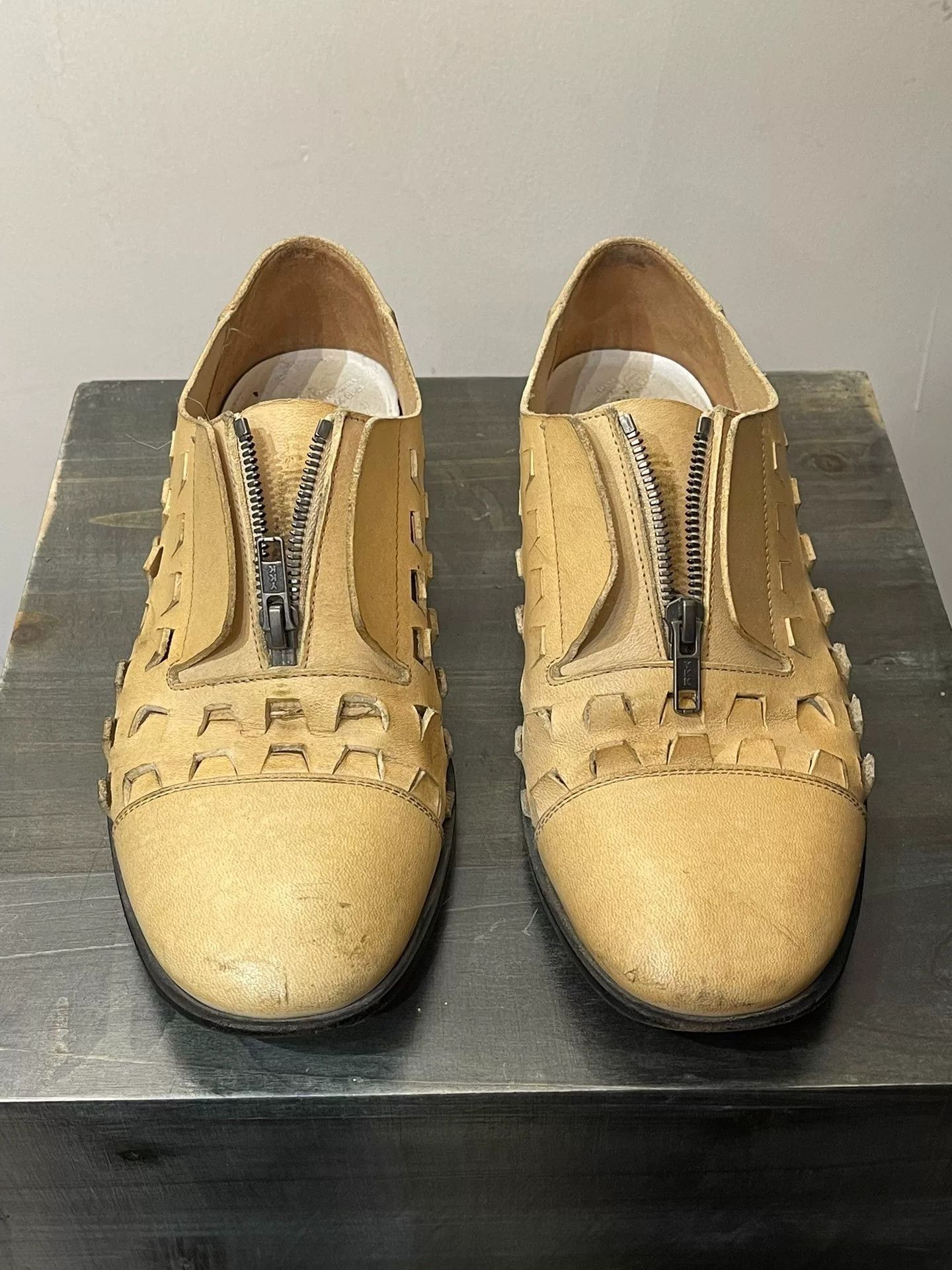 Maison Margiela Maison Martin Margiela Cut-Out Zipper Leather Shoes Size US 6 / EU 39 - 2 Thumbnail