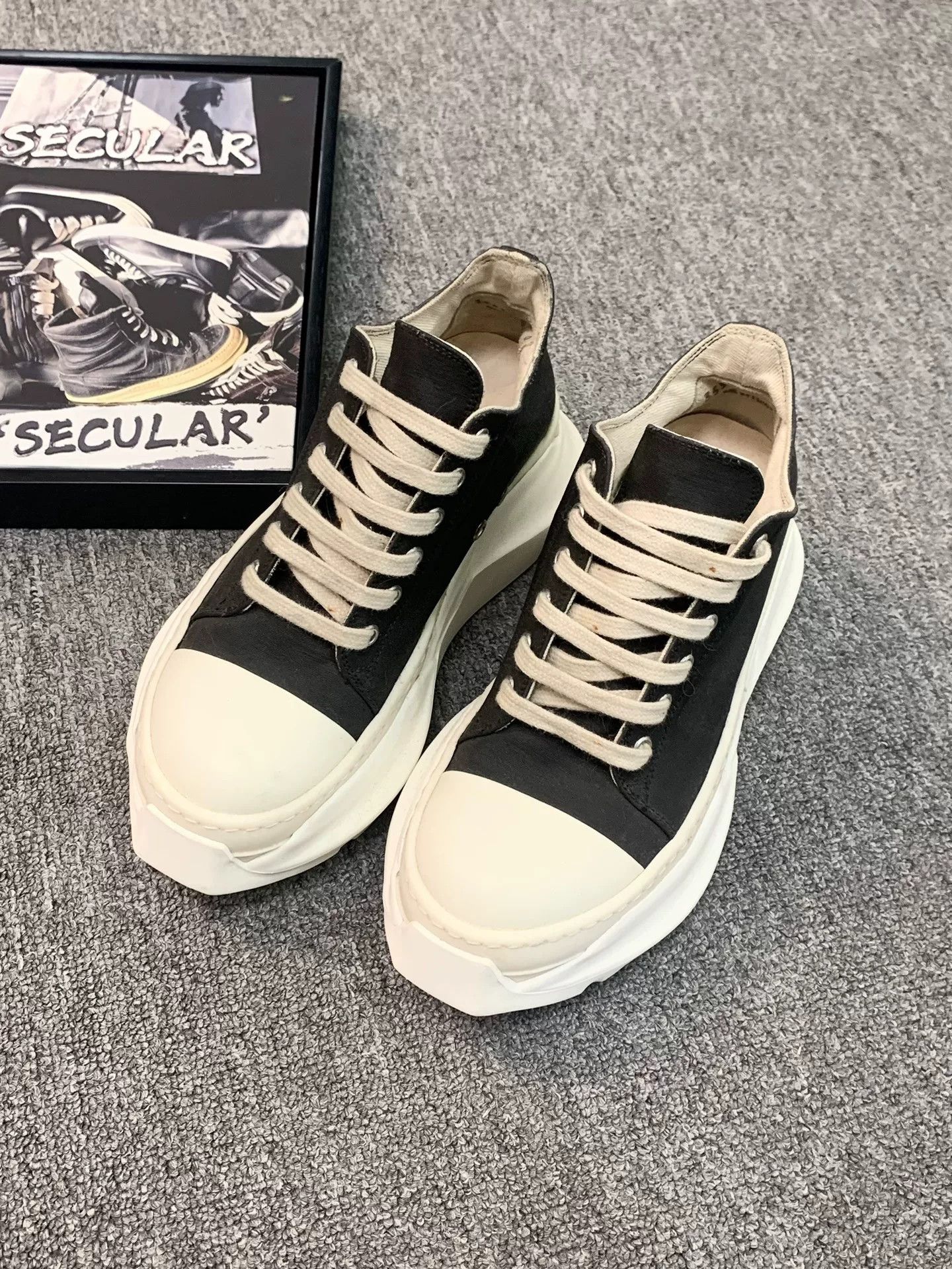 Rick Owens Rick Owens Thick Sole Low-Top Canvas Women's Size US 5 / IT 35 - 2 Thumbnail