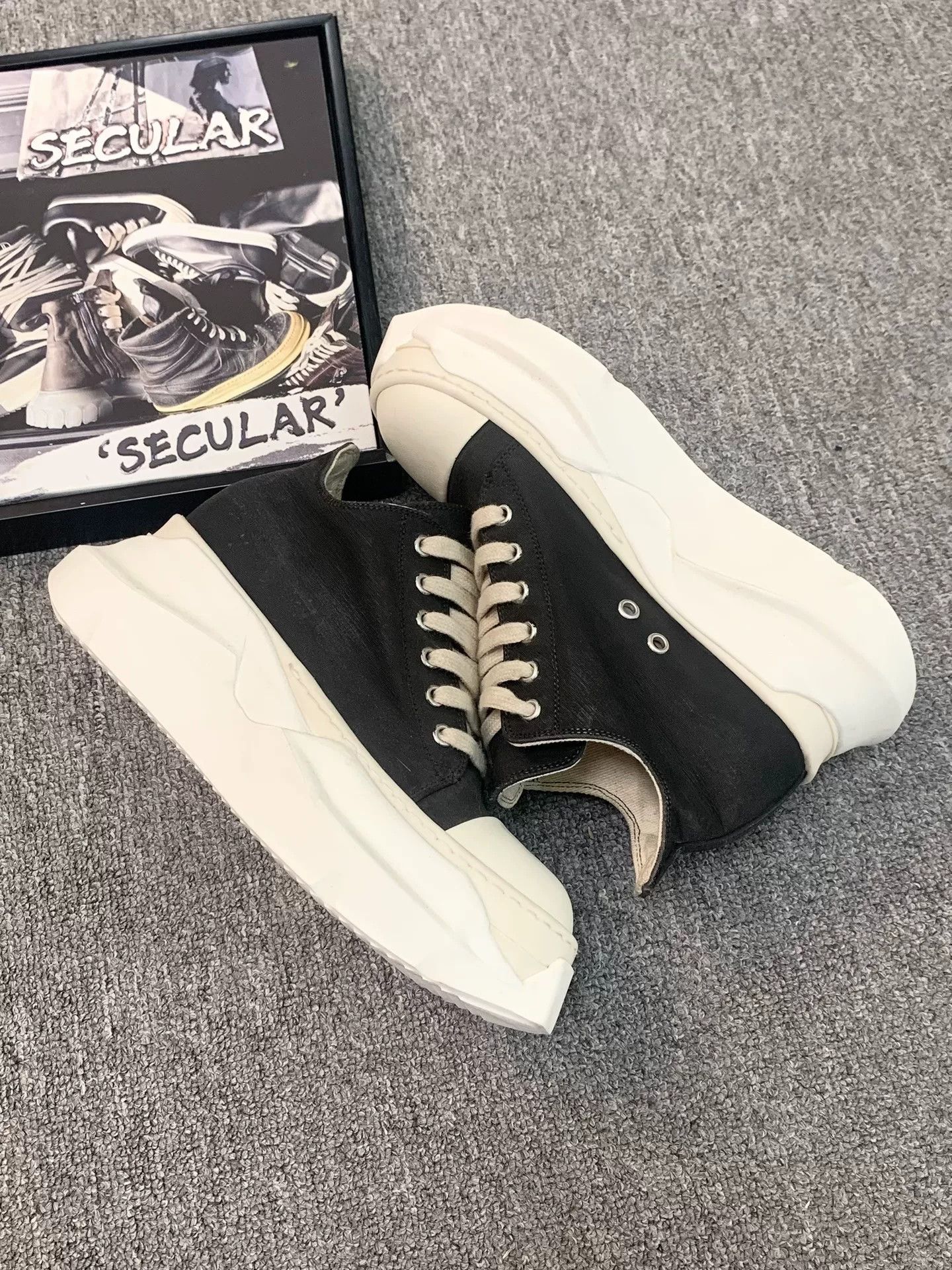 Rick Owens Rick Owens Thick Sole Low-Top Canvas Women's Size US 5 / IT 35 - 5 Thumbnail