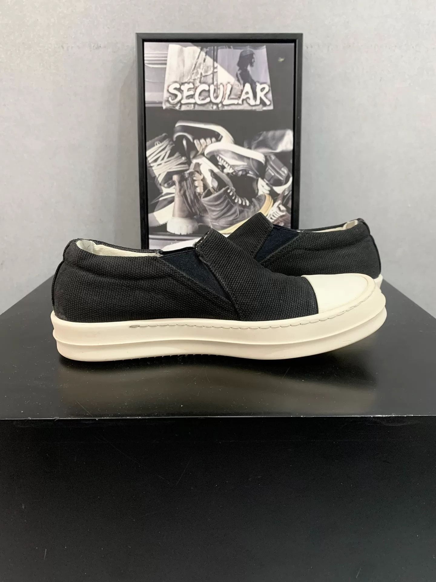 Rick Owens Drkshdw Rick Owens DRKSHDW Canvas Slip-On Sneakers Size US 5 / IT 35 - 5 Thumbnail