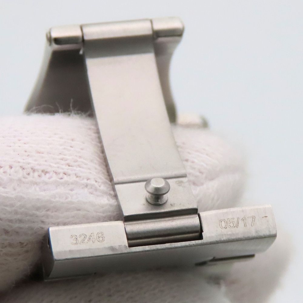 Gucci Gucci Gucci G timeless Stainless Steel Metal Quartz 126.4 DUTY FREE for USA Size ONE SIZE - 20 Thumbnail