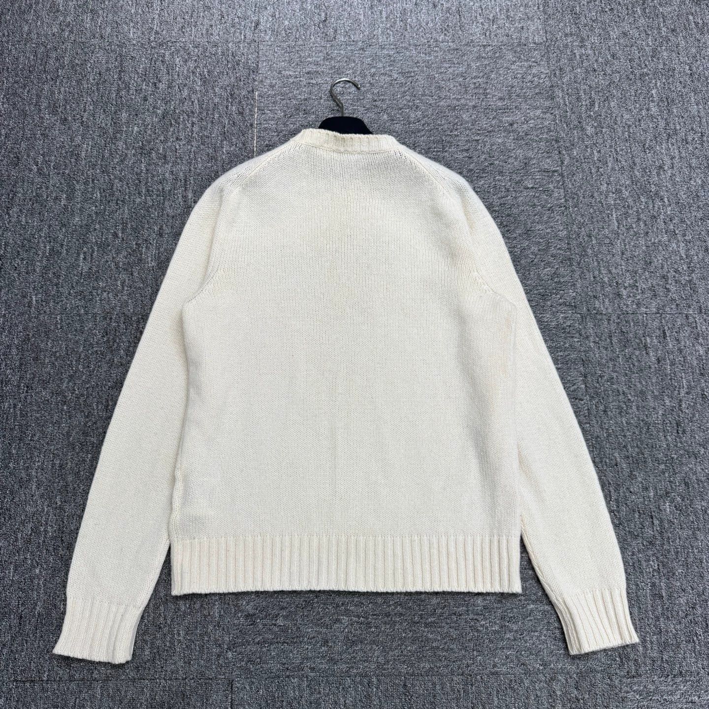 Prada White Long Sleeve Knit Sweater Size US M / EU 48-50 / 2 - 5 Thumbnail