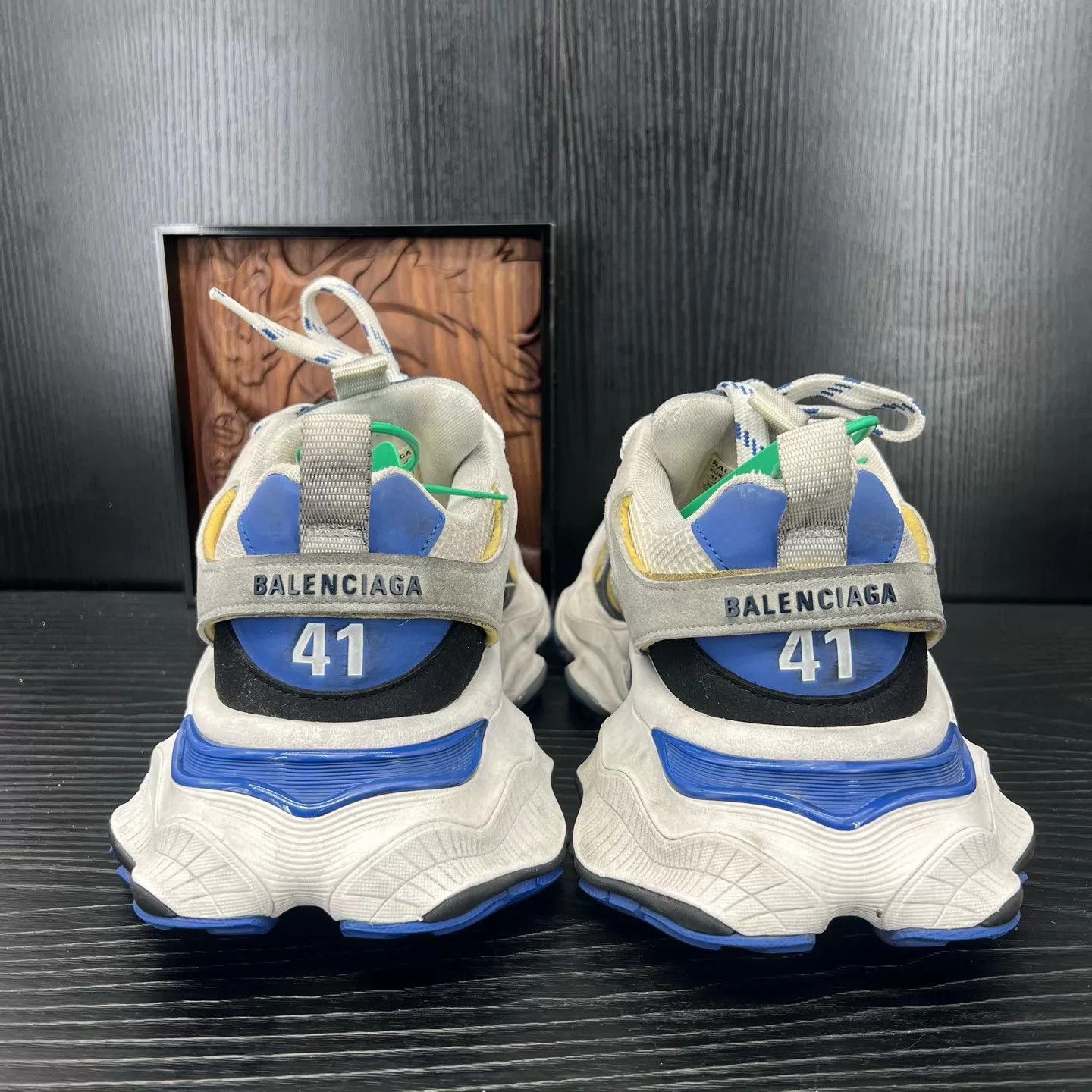 Balenciaga Multi Color Low-Top Sneakers Size 8 Size US 8 / EU 41 - 4 Thumbnail