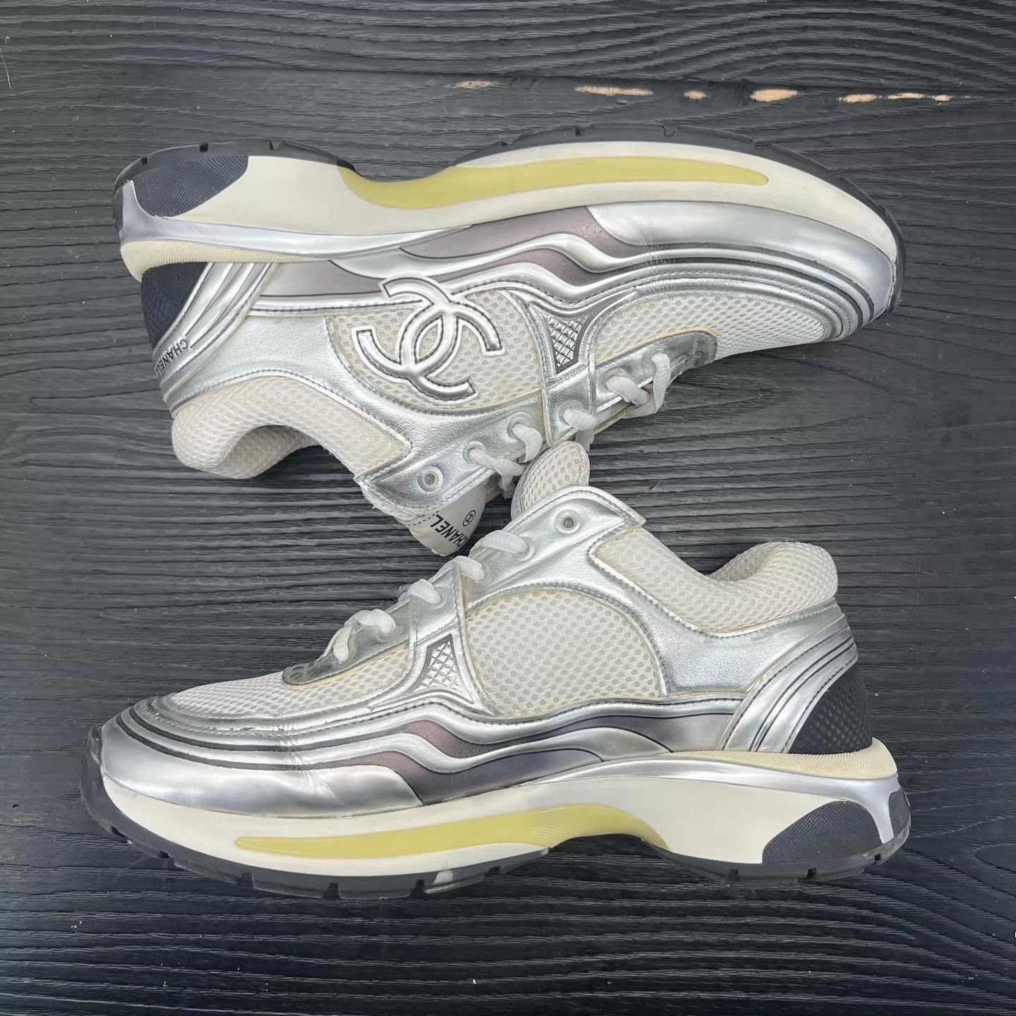 Chanel Silver Low-Top Sneakers Size 8 Size US 8 / EU 41 - 2 Thumbnail