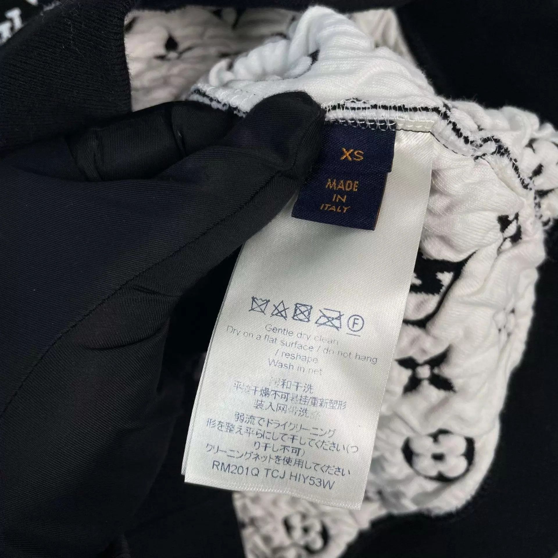 Louis Vuitton Black Patterned Long Sleeve Sweatshirt XS Size US XS / EU 42 / 0 - 4 Thumbnail