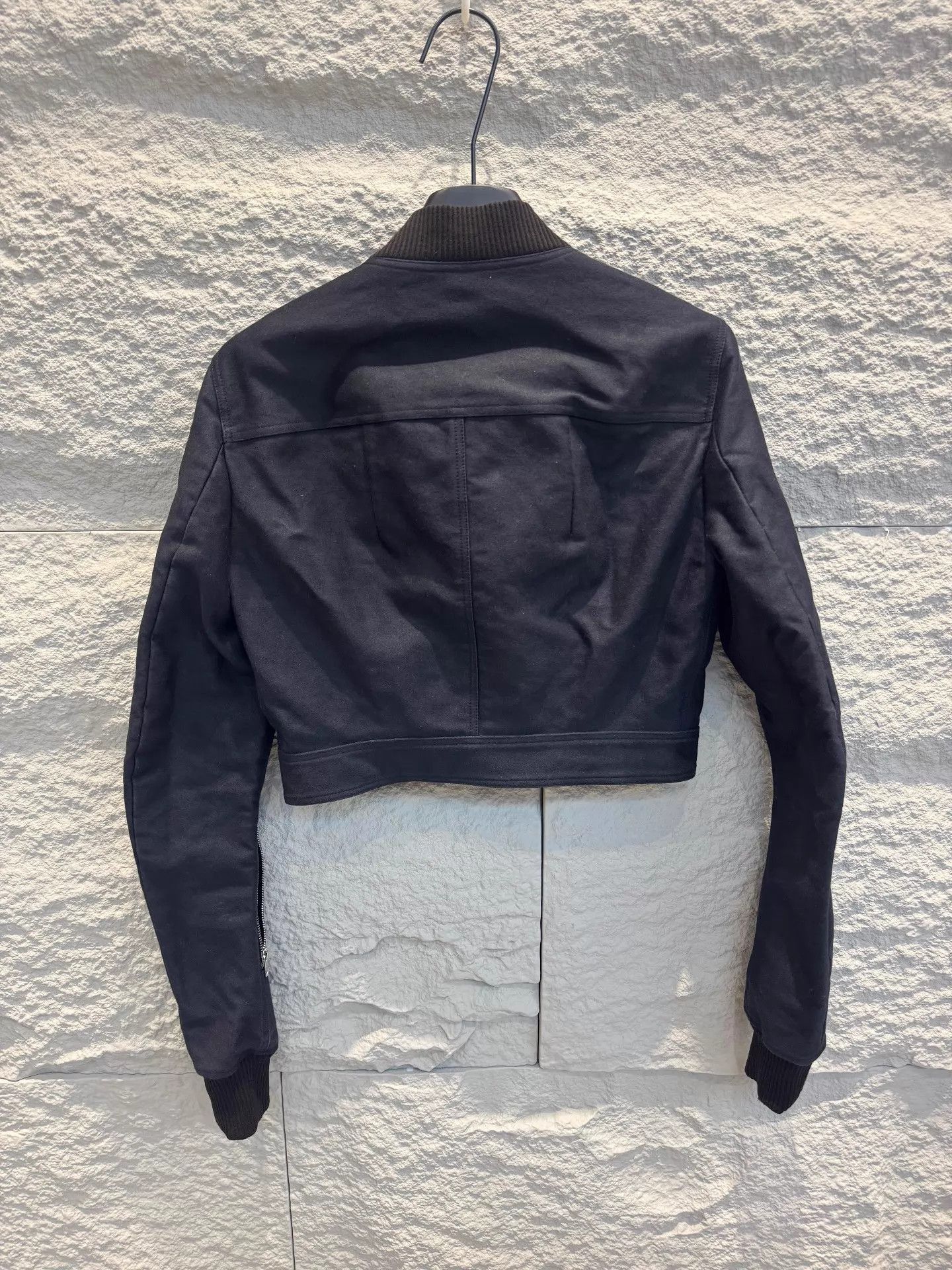 Rick Owens Black Cropped Bomber Jacket Size M Size US M / EU 48-50 / 2 - 4 Thumbnail