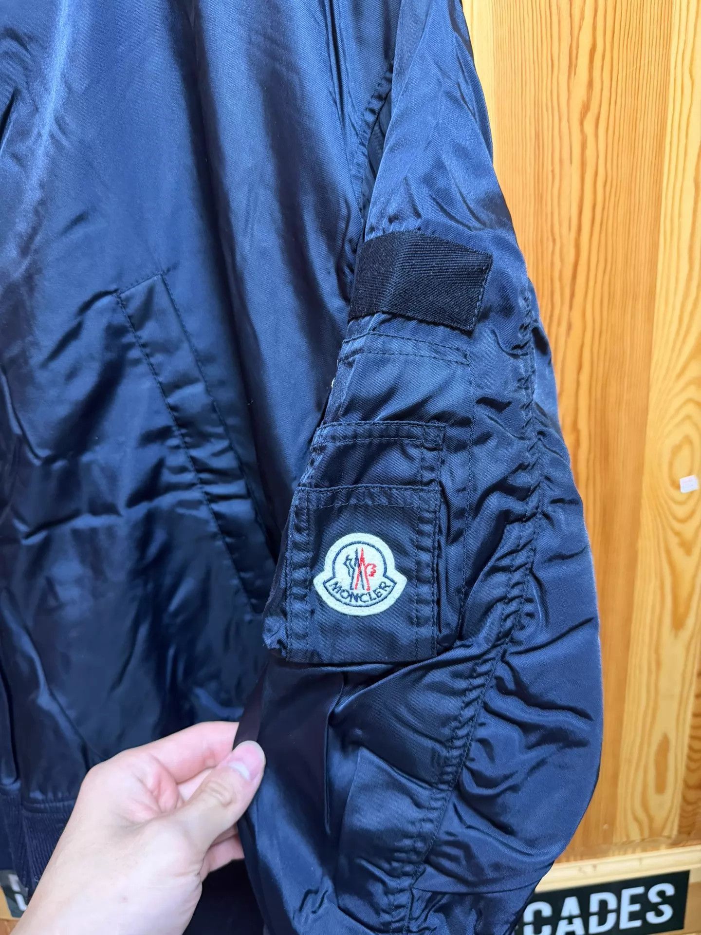 Moncler Black Bomber Jacket Size M Size US M / EU 48-50 / 2 - 2 Thumbnail