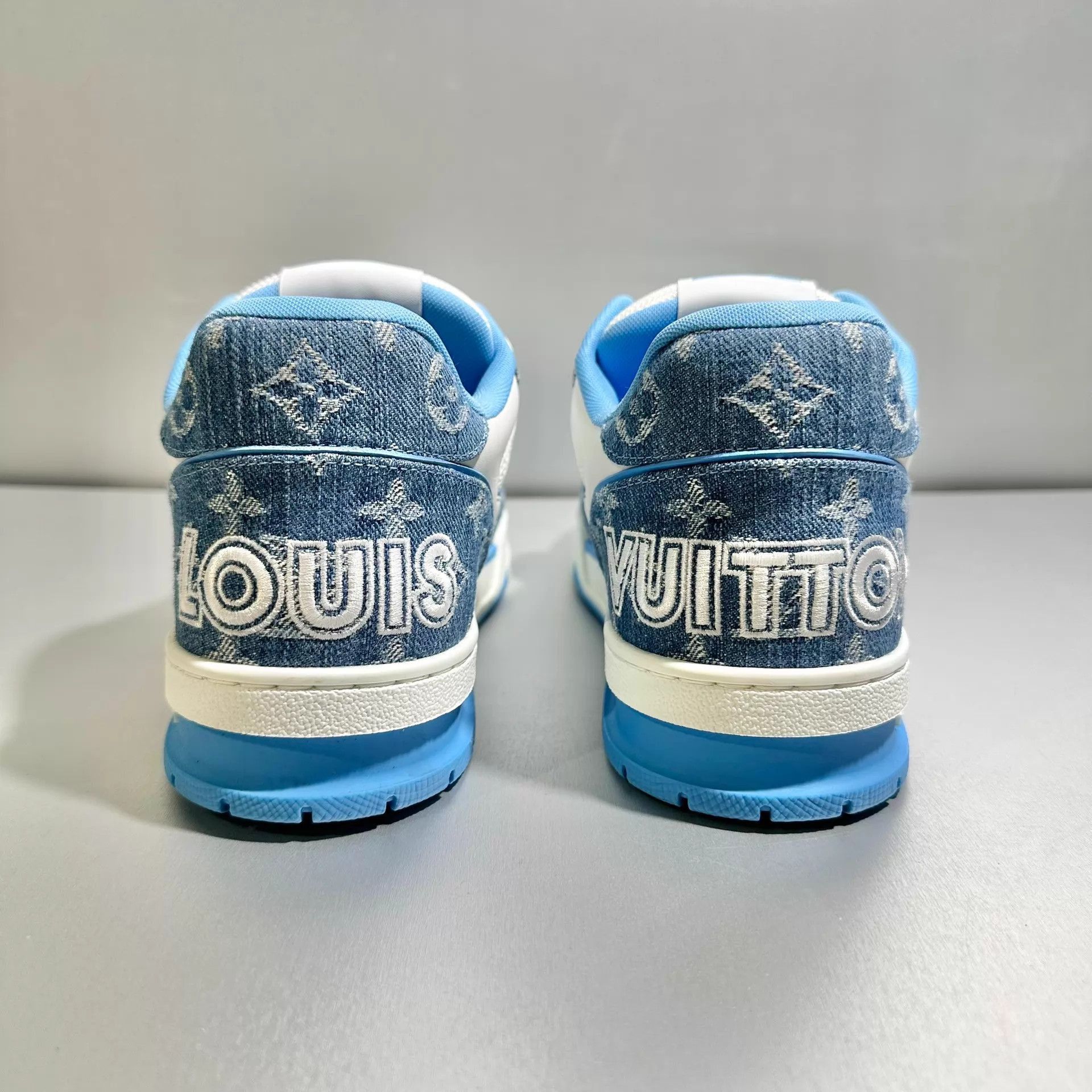 Louis Vuitton Blue Low-Top Sneakers with Velcro Strap, Size 8 Size US 8 / EU 41 - 5 Thumbnail